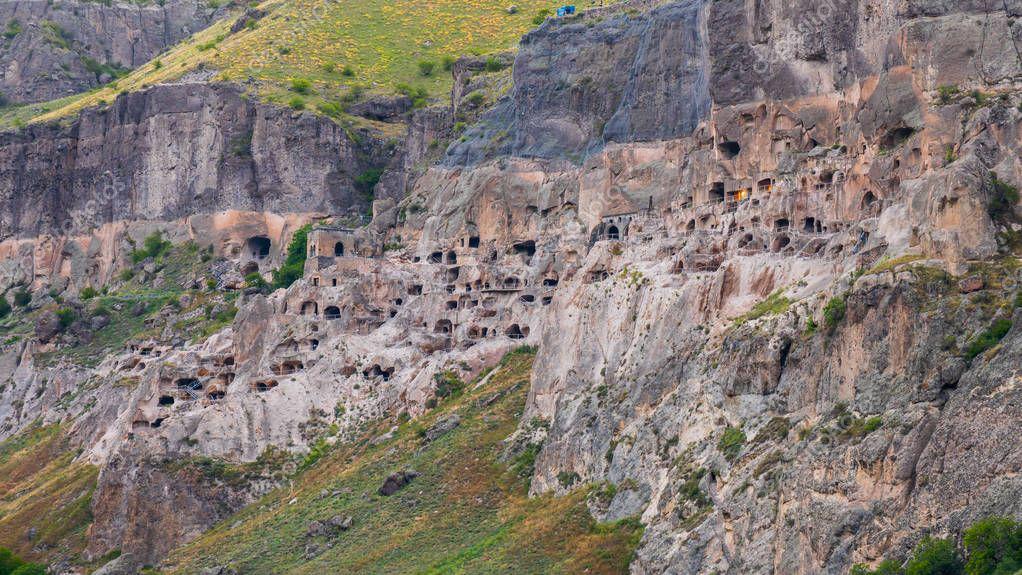 Vardzia