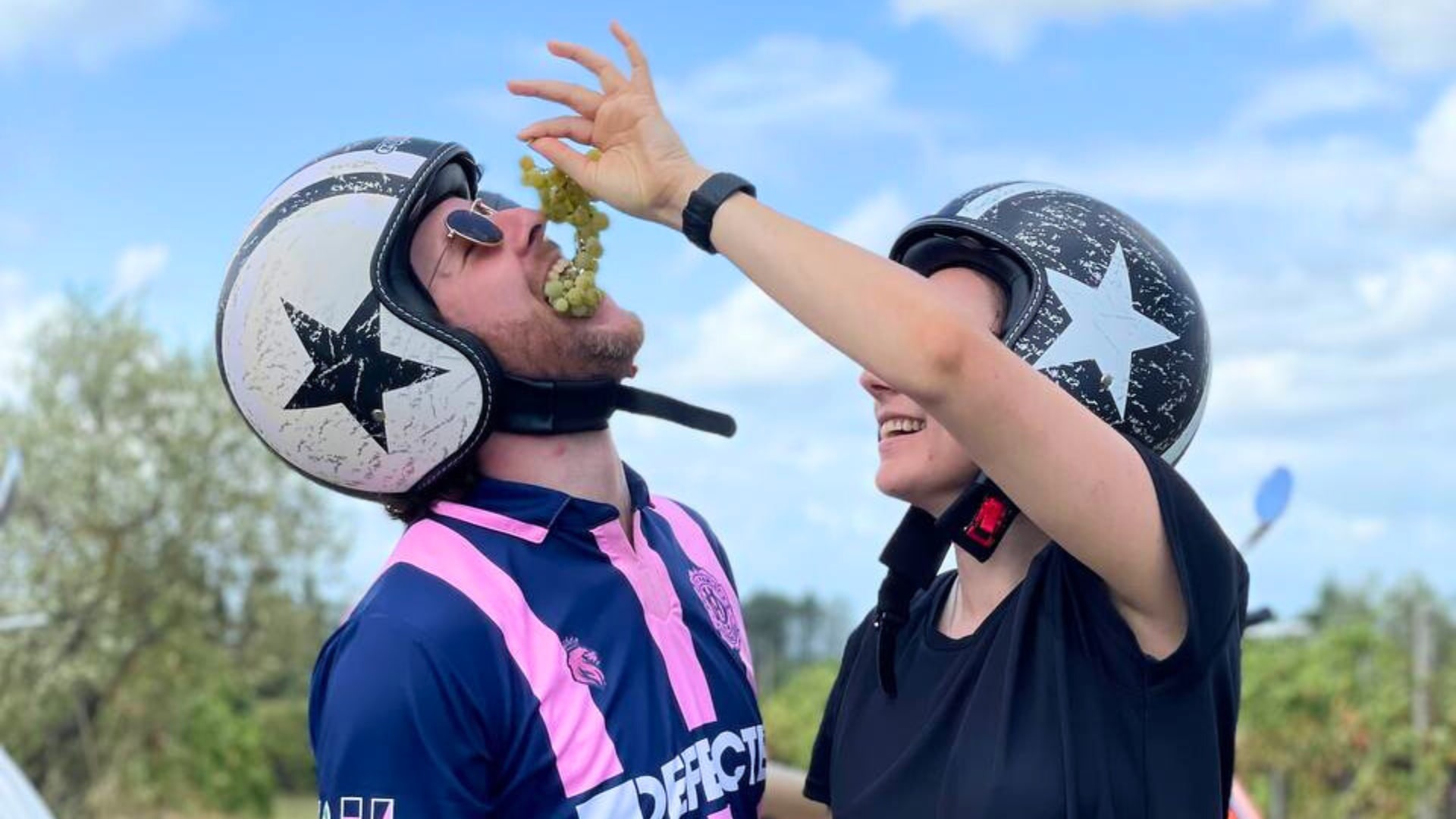 From Florence: Small-Group Tuscany Vespa Tour with Lunch & Wine