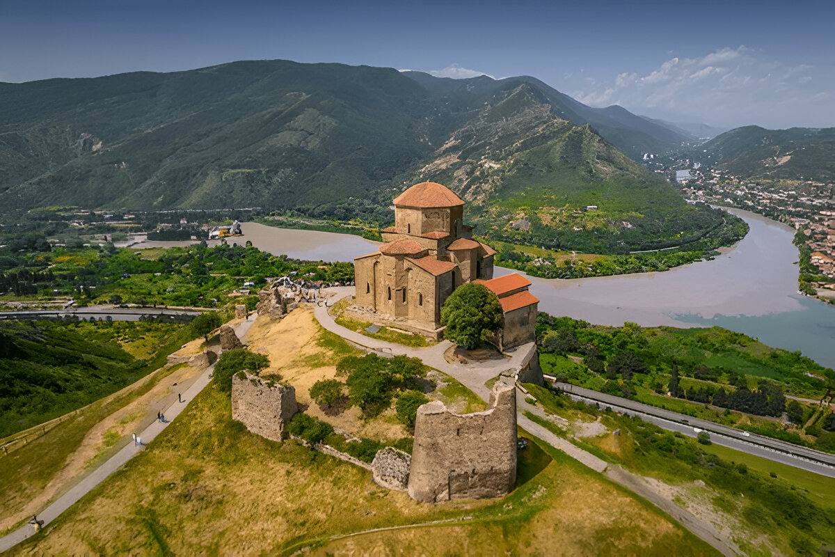 Tbilisi to Mtskheta Jvari Samtavro Half Day Trip Guided Group Tour