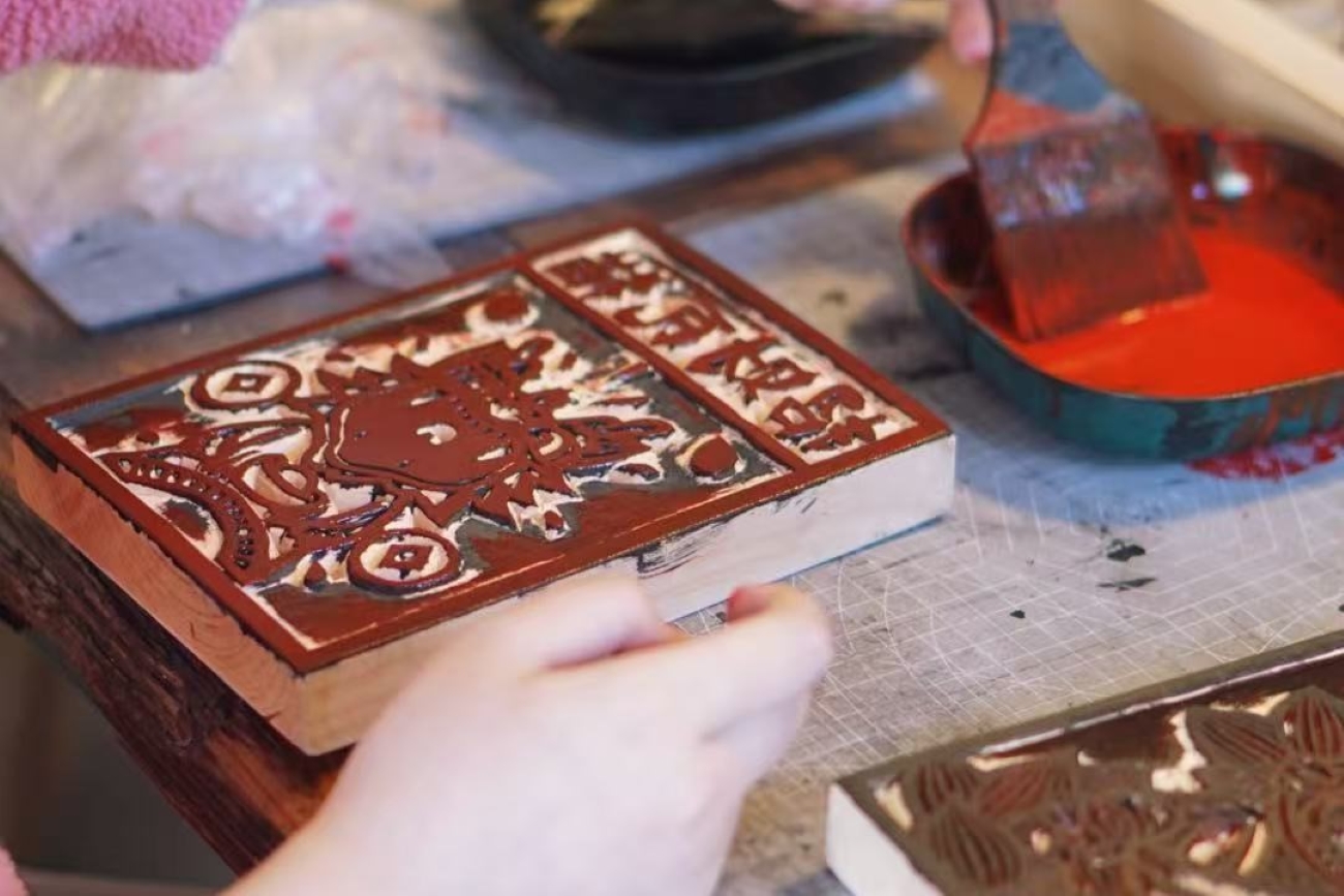 大理瓦貓手作體驗（匠人精神與文化傳承+非遺魅力+手作傳情+釉彩煥彩+慢享手作光+傳統扎染）