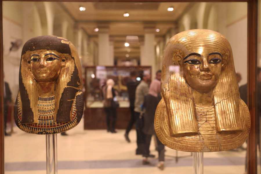 Giza Pyramids, Egyptian Museum, and Salah El-Din Citadel with Lunch