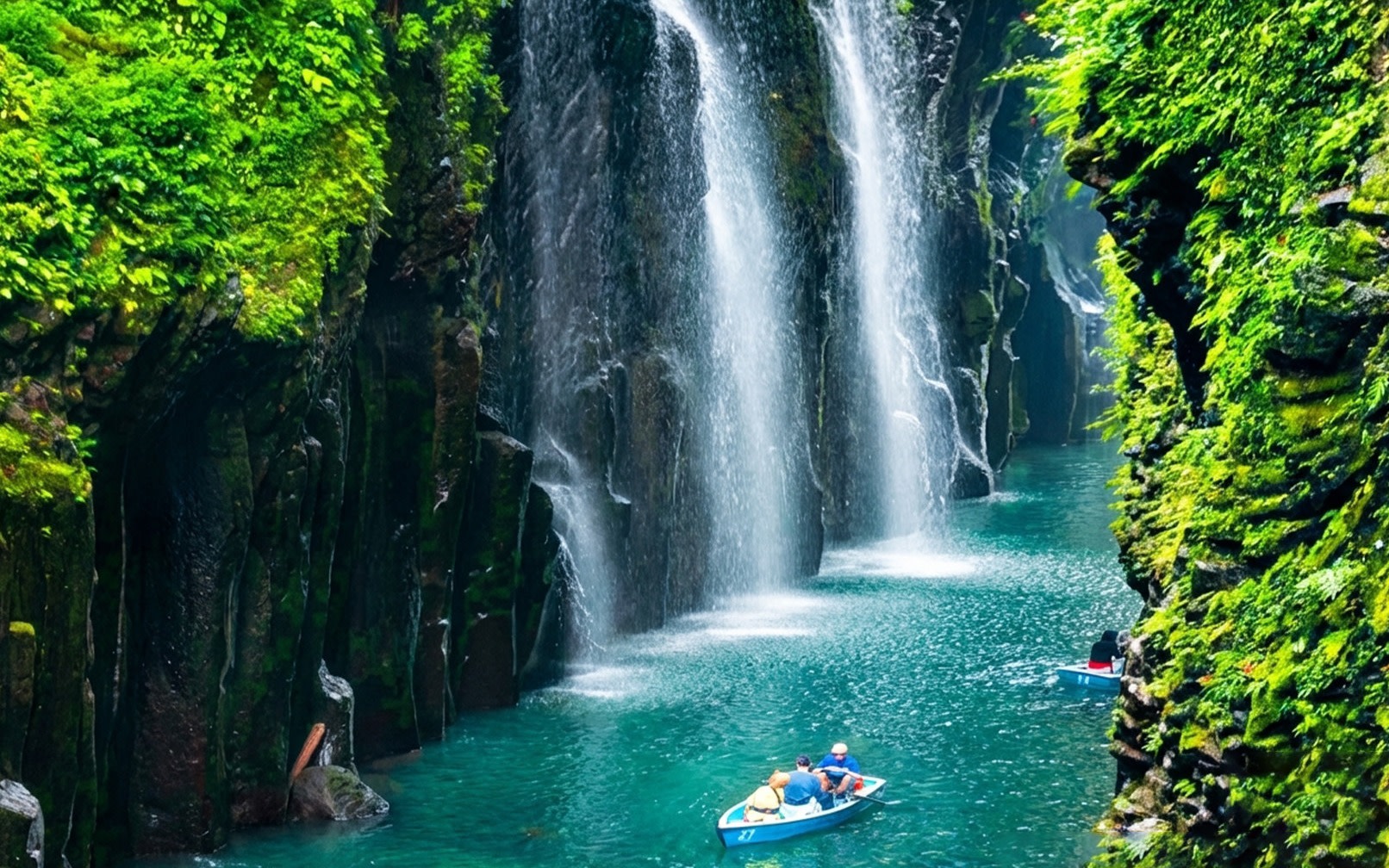 Kyushu Takachiho Secret Scenery Day Trip: Takachiho Railway + Takachiho Gorge (Boat Experience) + Ama-no-Iwato Shrine