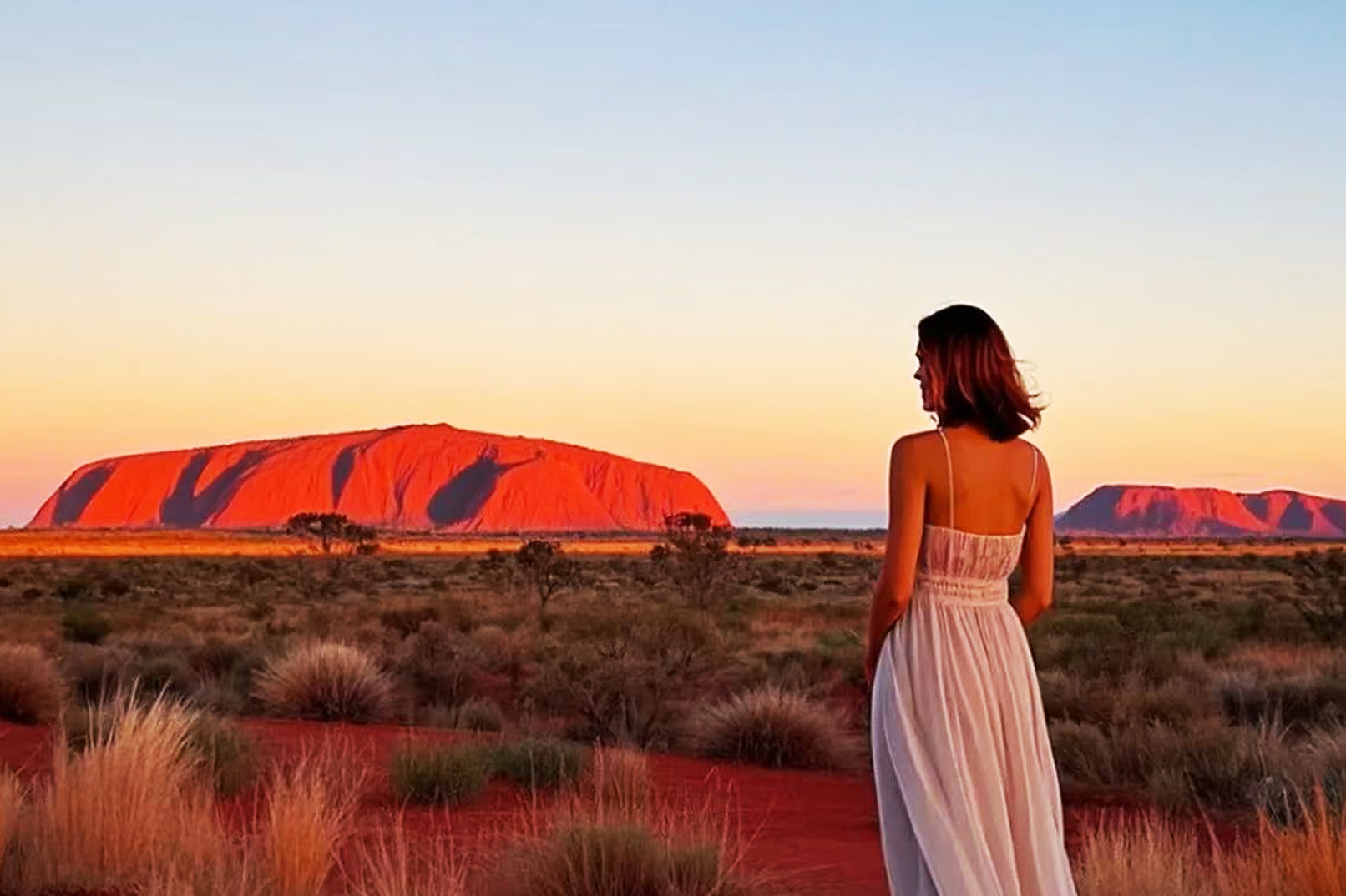 Uluru Panoramic Desert Sunset Viewing Tour