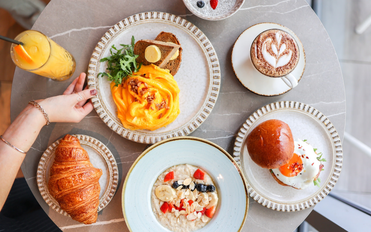  Sky Garden Access Ticket & 2-Course Breakfast at Larch Restaurant