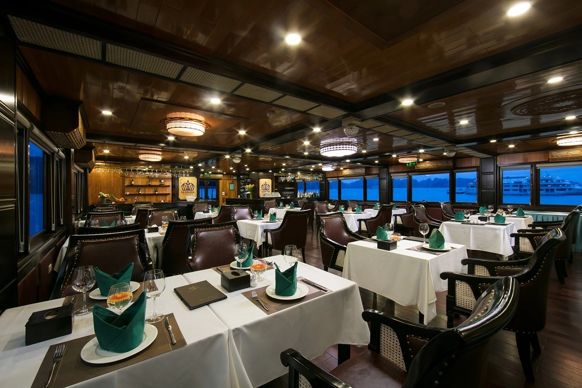 【路線2】2天1夜 下龍灣遊船巡航之旅（La Regina Royal Cruise提供）