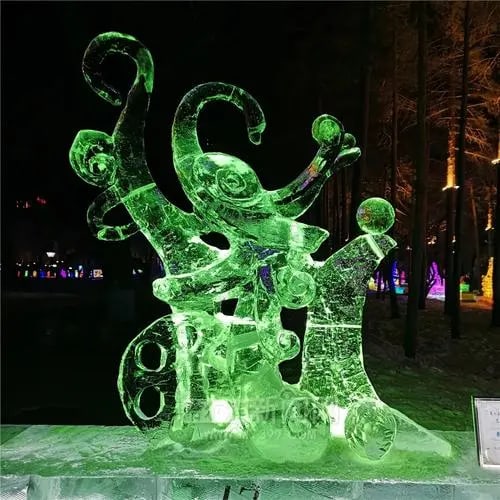 東北哈爾濱私人小團半天夜遊（中央大街+聖索菲亞教堂+兆麟公園冰燈）