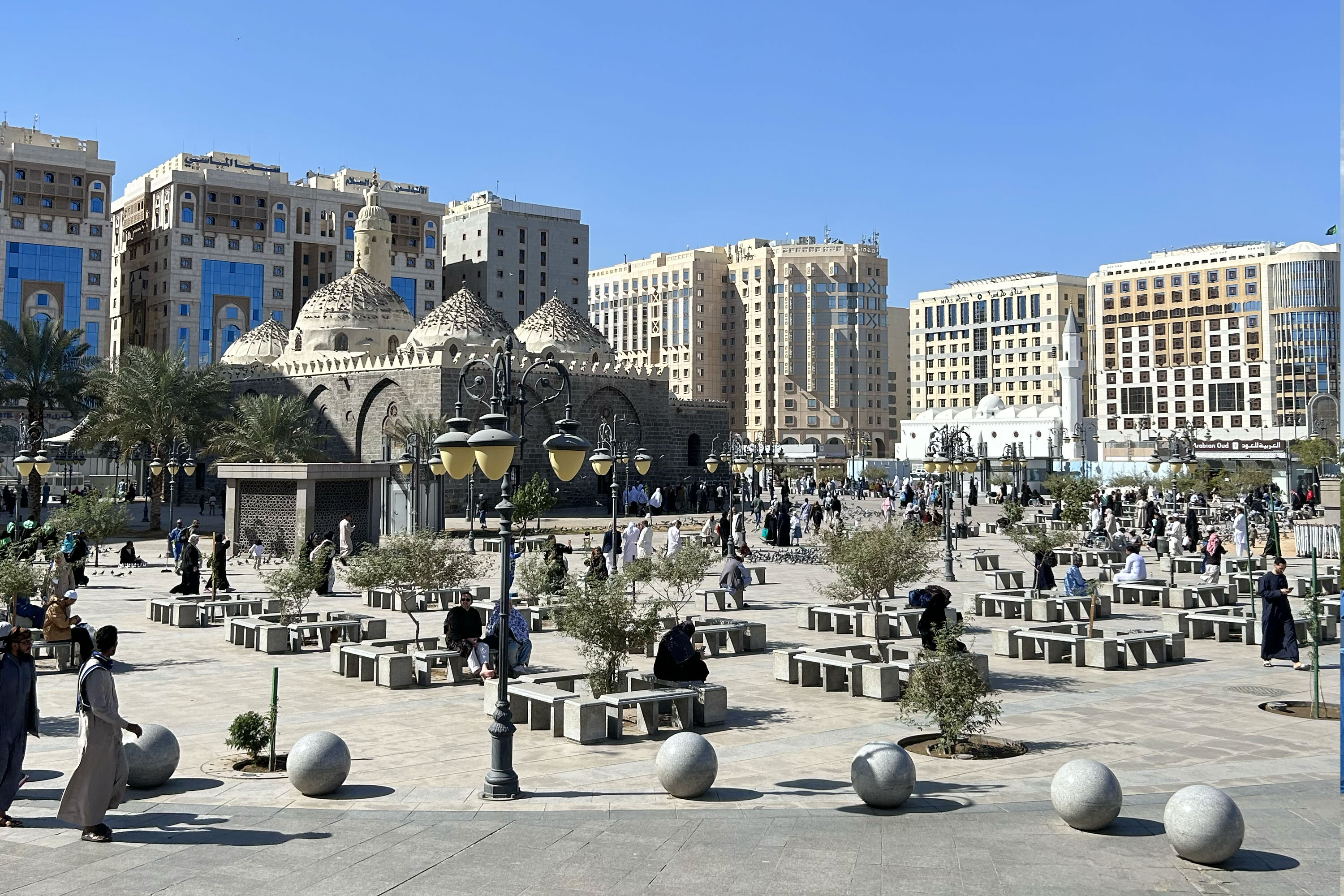 Hop-On Hop-Off Bus - Al-Madinah