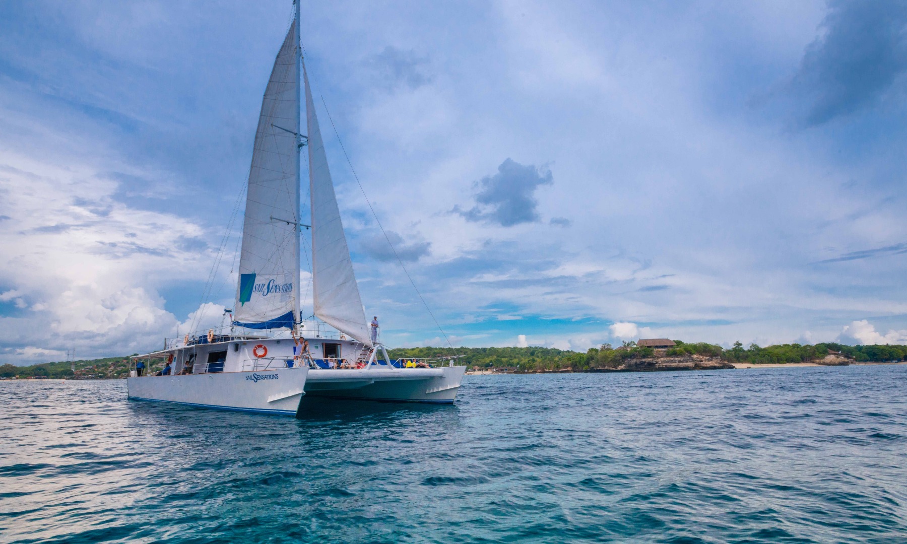 熱帶海面慢慢游（Bali Hai Cruise提供）