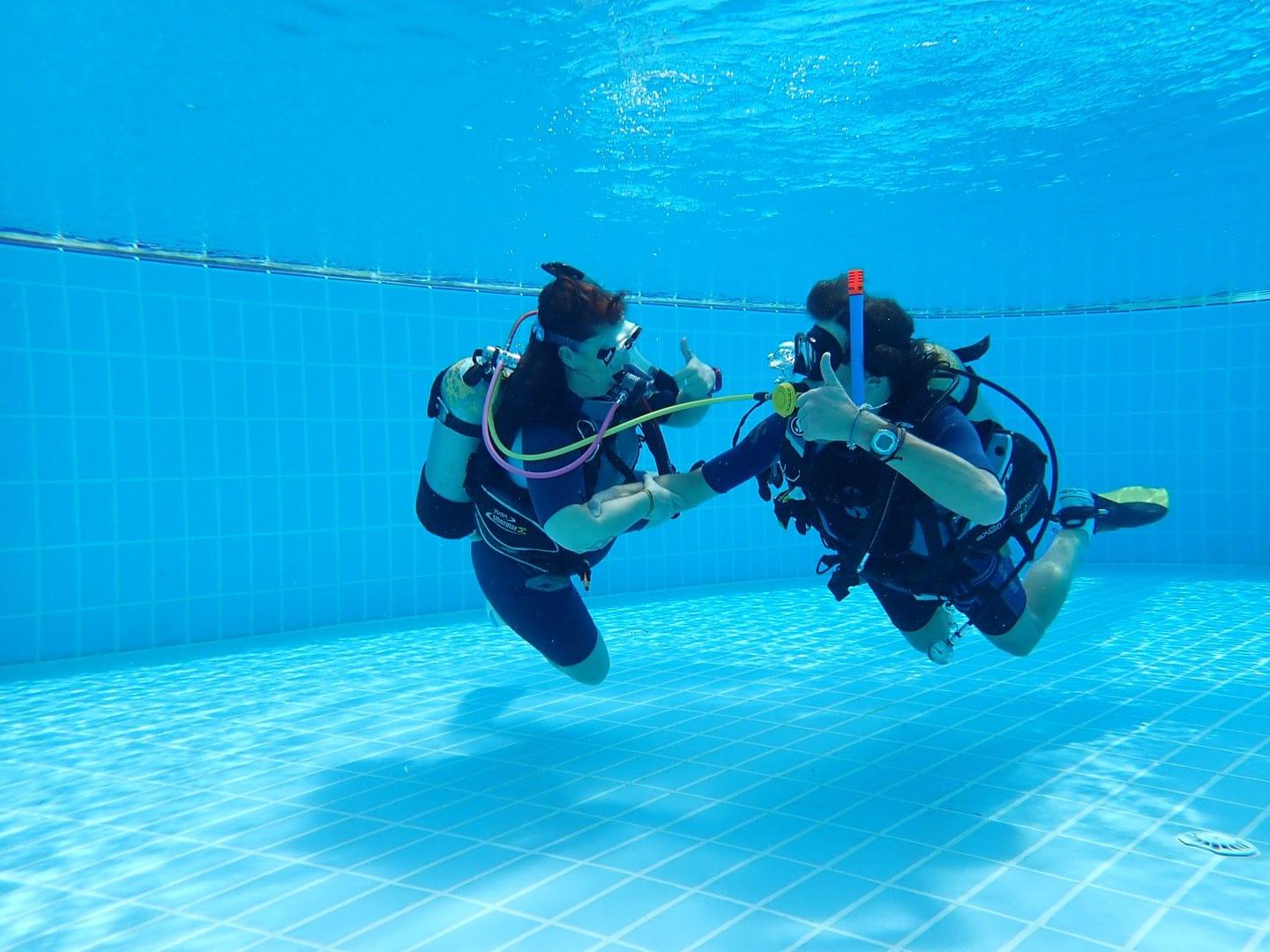 長灘島 PADI 五星潛水中心水肺複習課程