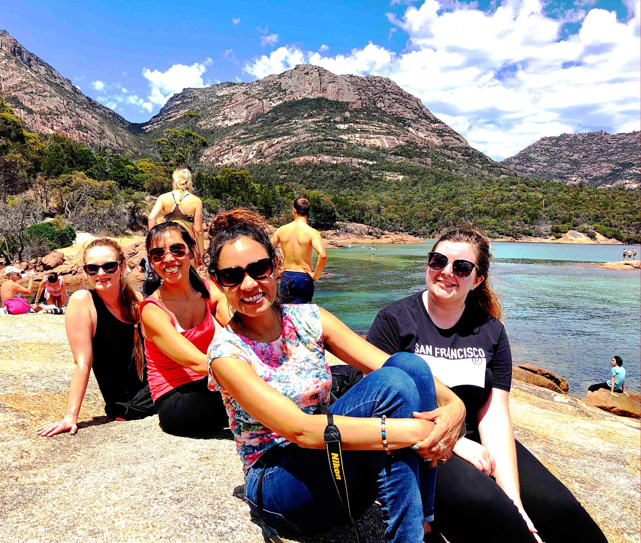 酒杯灣（Wineglass Bay）& 菲欣納（Freycinet）一日遊（霍巴特出發）