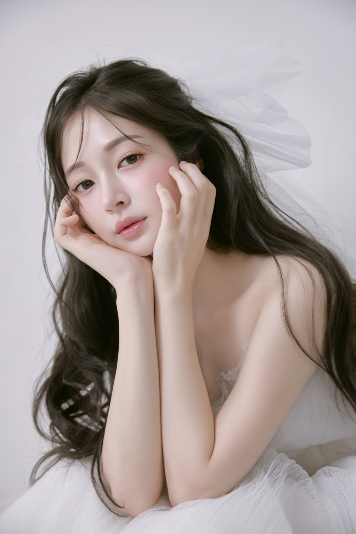 K-Beauty Hair & Makeup Makeover in CARADI Dosan, Seoul