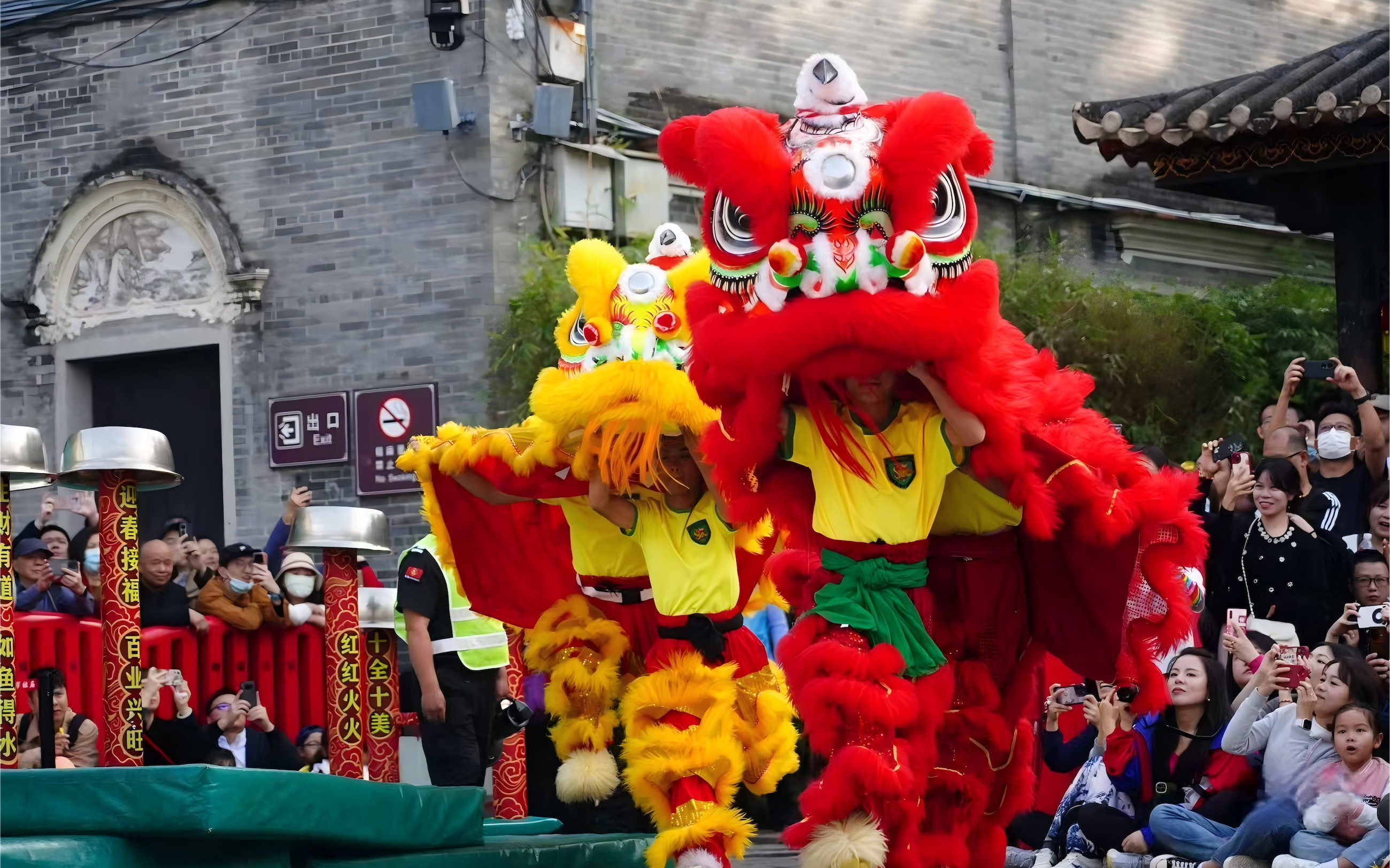 Foshan Ancestral Temple & Qinghui Garden Private Day Tour