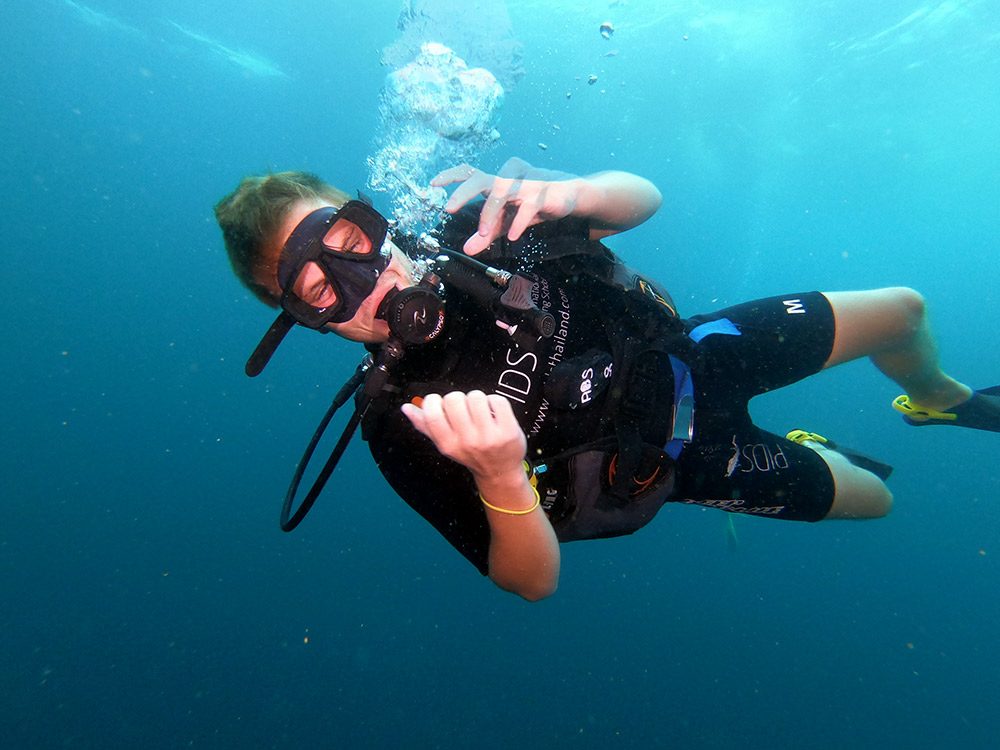帕岸島 PADI 五星潛水中心體驗潛水