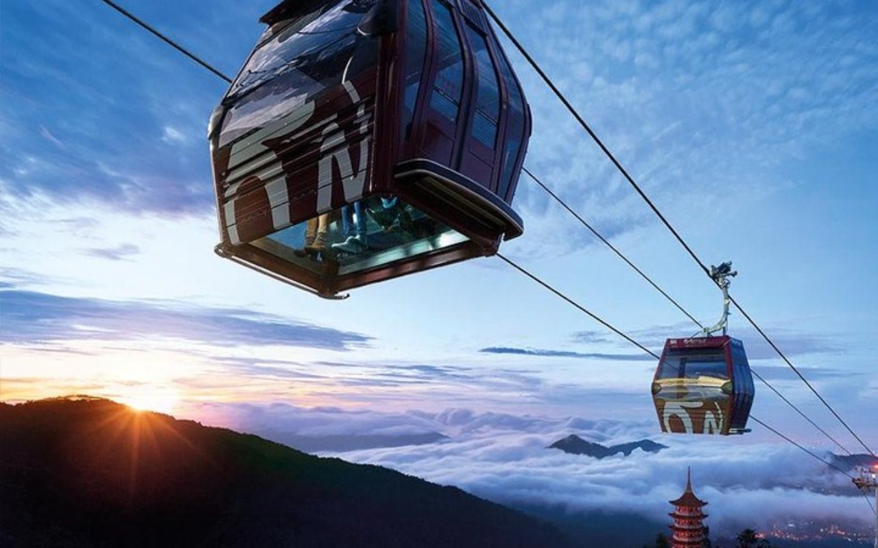 KL City Highlights Day Tour with Batu Caves & Genting Highlands