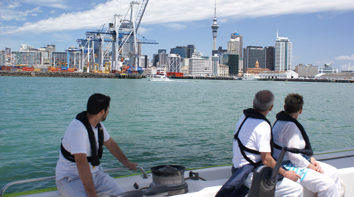 Опыт парусного спорта America's Cup Окленд 