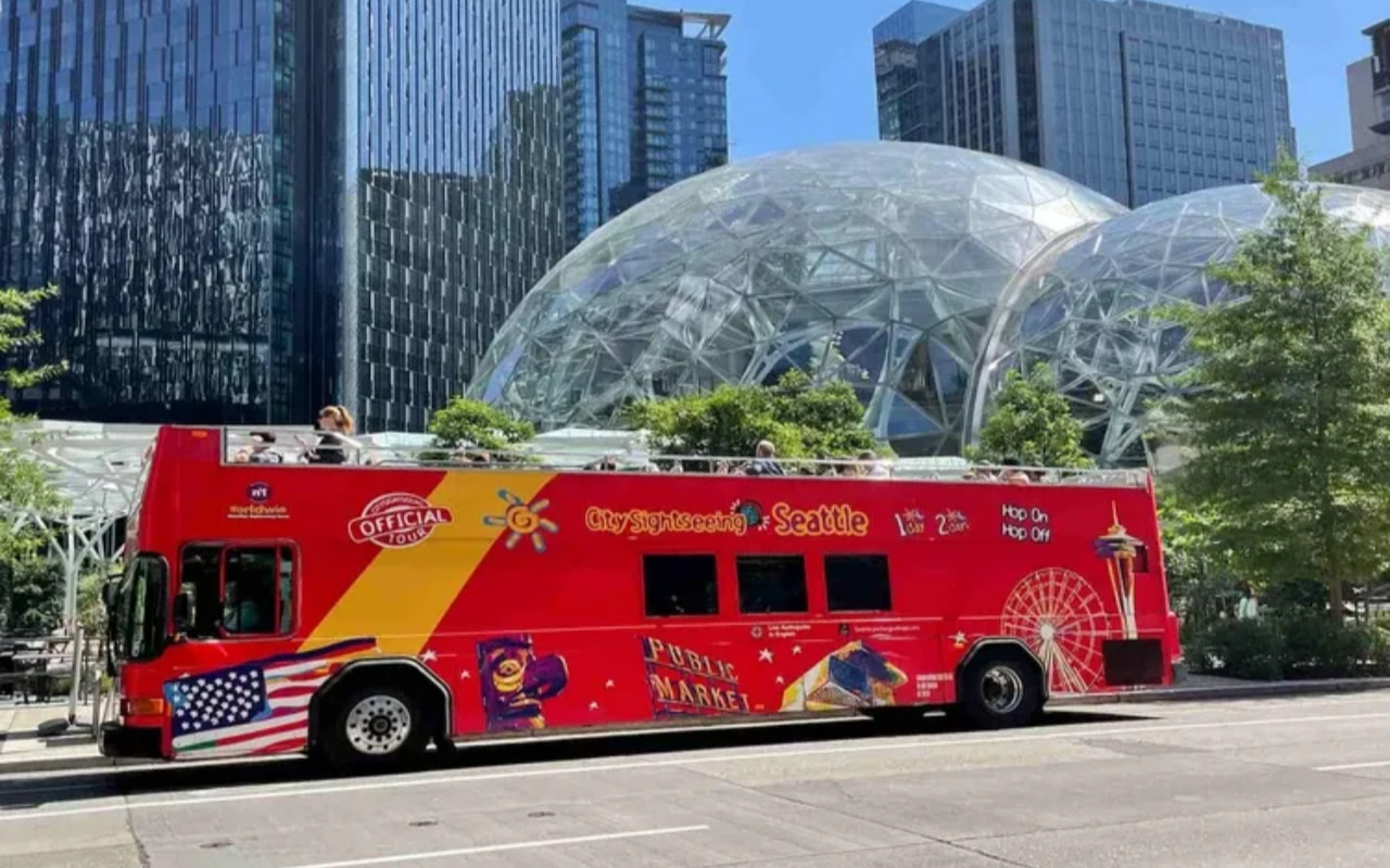 Seattle Hop-On-Hop-Off Bus by City Sightseeing with Cruise