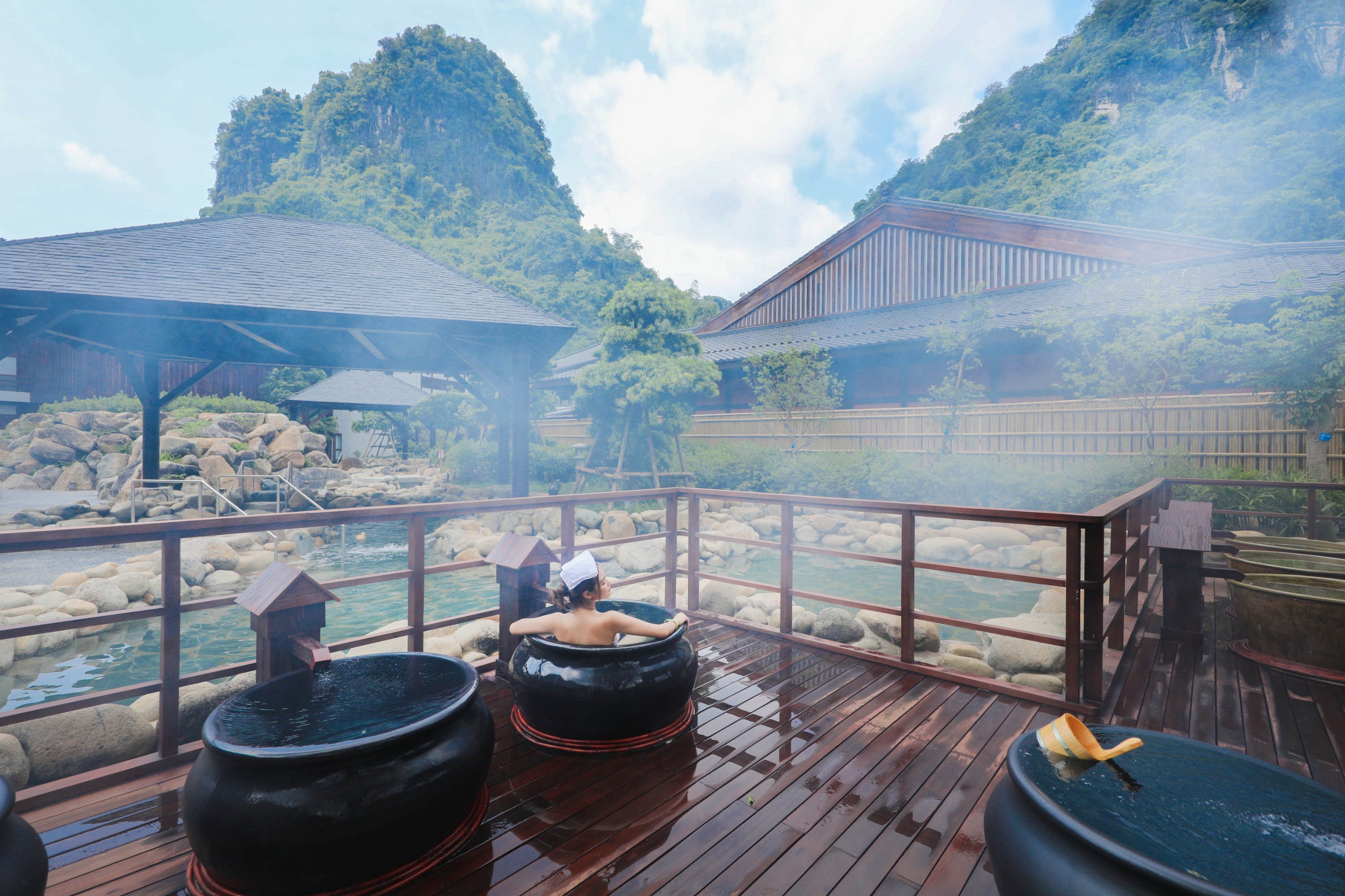 Yoko Onsen Quang Hanh 溫泉度假村門票