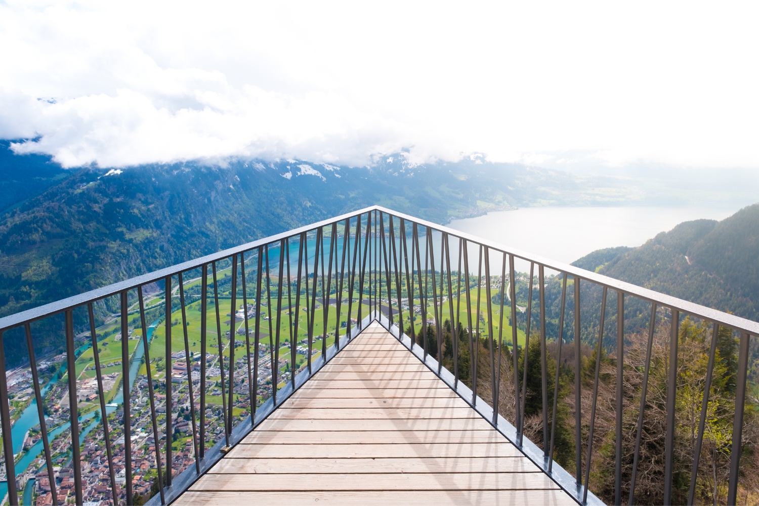 Interlaken and Harder Kulm Viewpoint Trip from Zurich