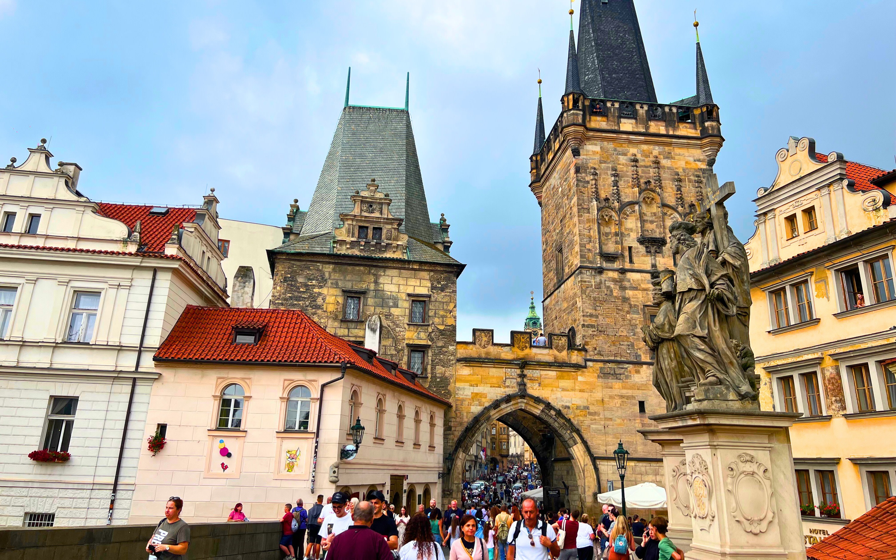 Vienna to Prague Full-Day Tour – Castles, Bridges & Old Town Magic