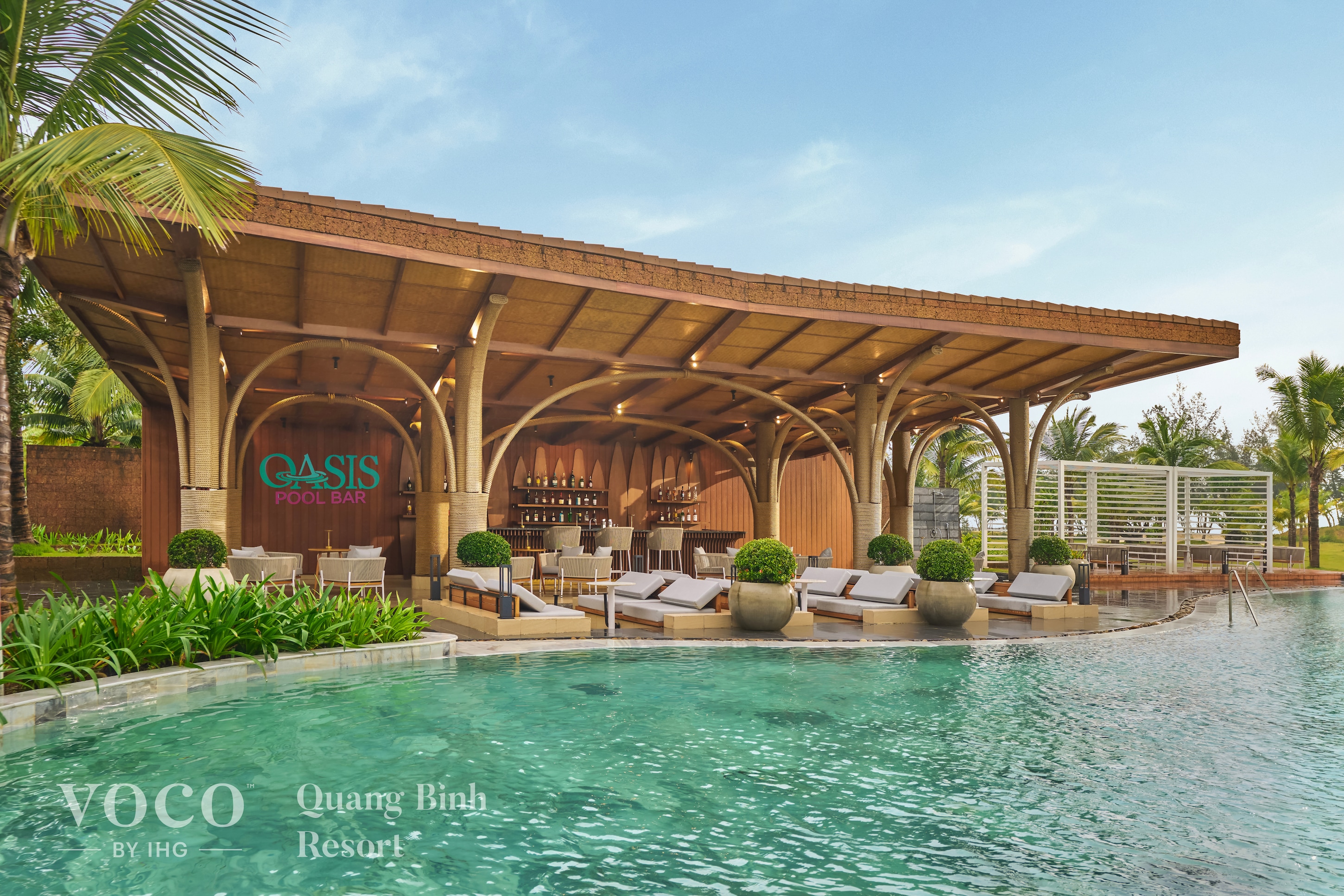 Floating Breakfast or Afternoon Tea at voco Quang Binh Resort 