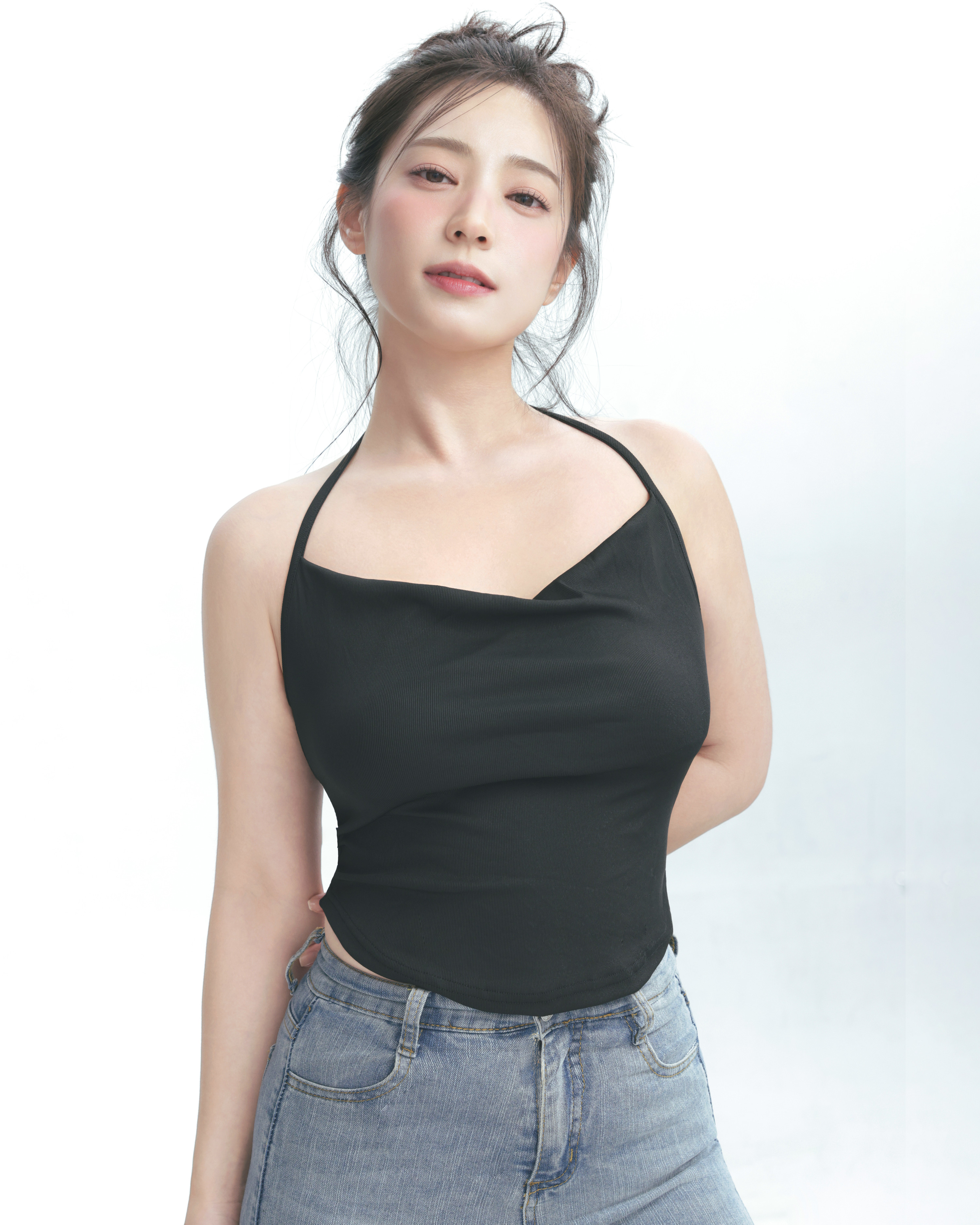 [Studio Yu-an] Korean-Style Hair & Makeup and Photo Shoot in Studio