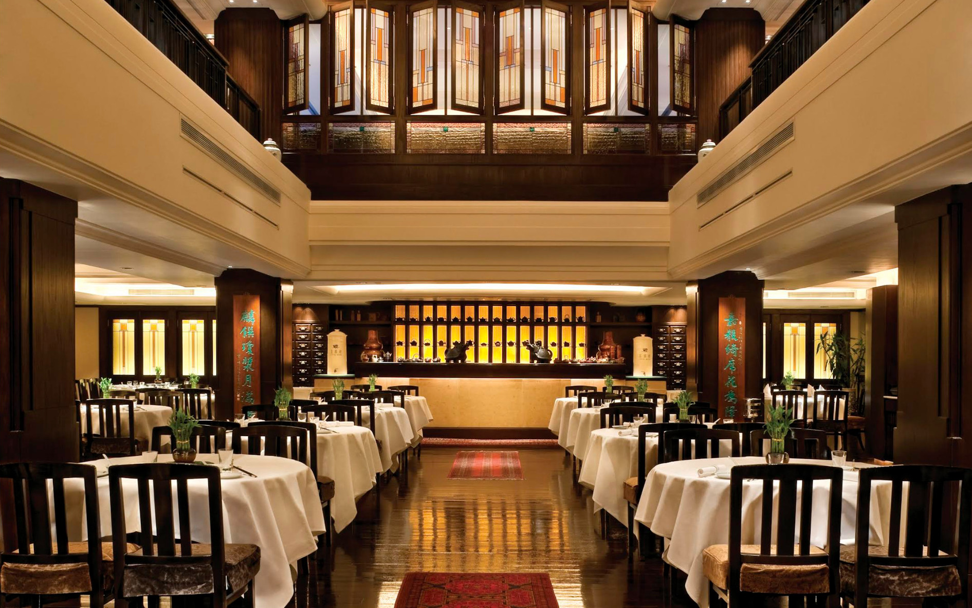 The Peninsula Hong Kong - Spring Moon | Festive 6-Course Set Dinner, New Year's Eve 8-Course Set Dinner