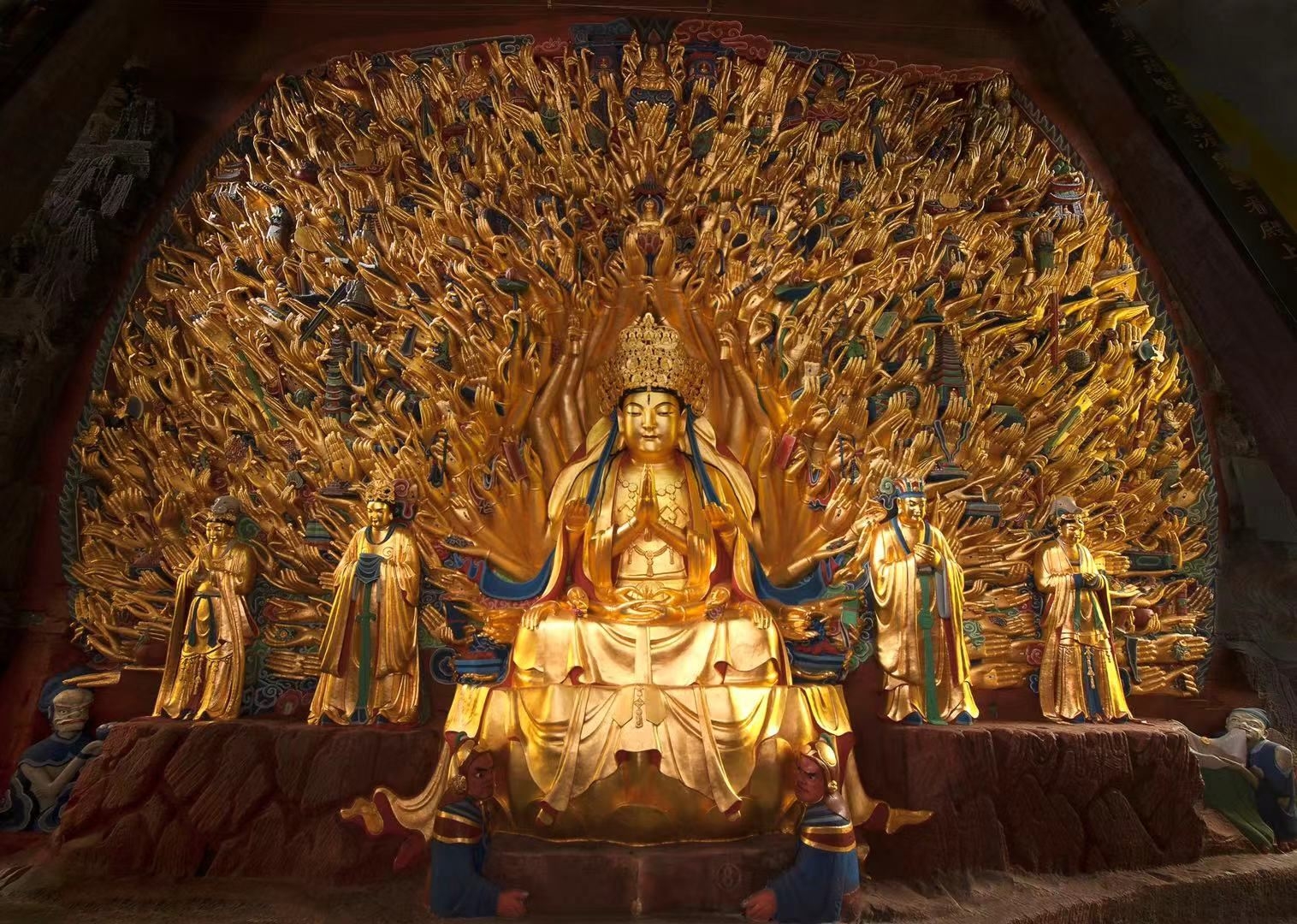 Chongqing Dazu Rock Carvings Baoding Mountain One-Day Tour Group (Baoding Mountain/Beishan Rock Carvings/Dazu Museum/Changzhou Ancient Town, designated transfer in the city, World Cultural Heritage)