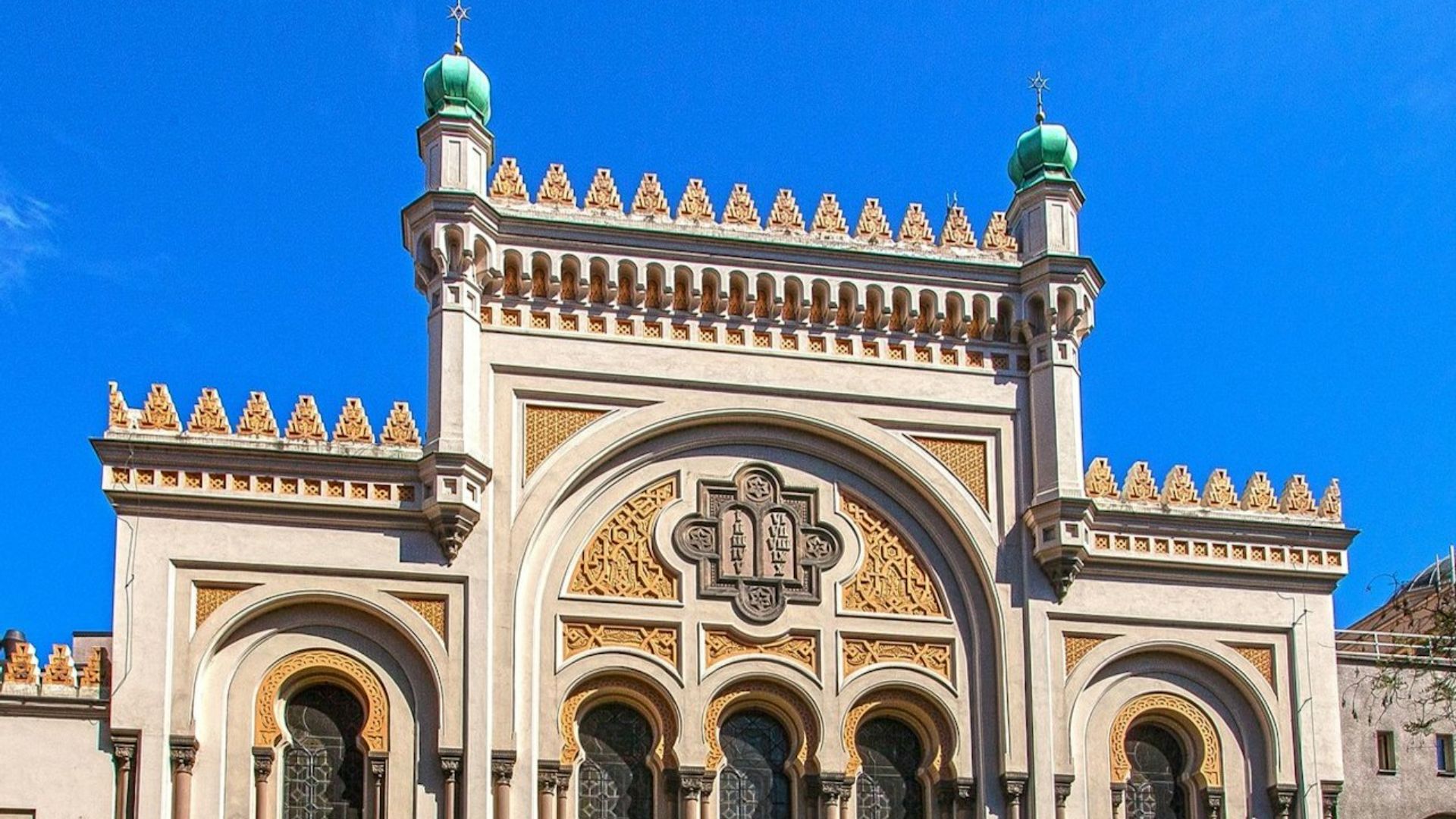 布拉格 30 多個景點隨上隨下巴士暢遊通行證 (All-Inclusive Pass for 30+ attractions and Hop-on Hop-off Bus in Prague)