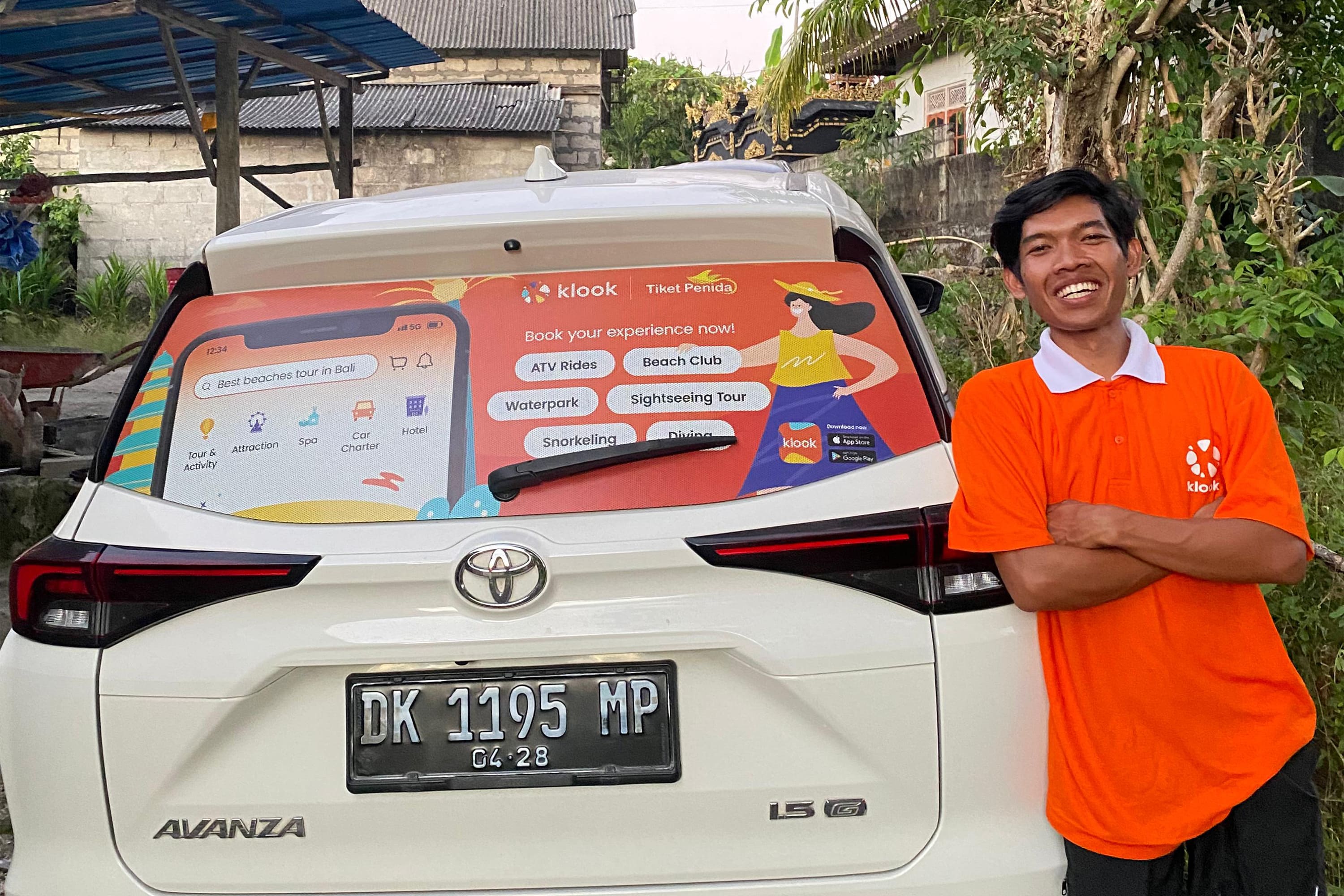 We have friendly and enthusiastic drivers, ready to pick you up and document your tourist moments in Nusa Penida.