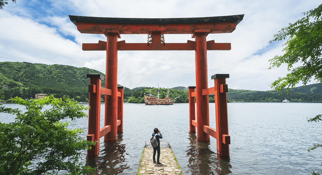 【花火限定】熱海花火大會・陽光沙灘・箱根龍宮殿溫泉or箱根神社水上鳥居一日遊｜東京出發