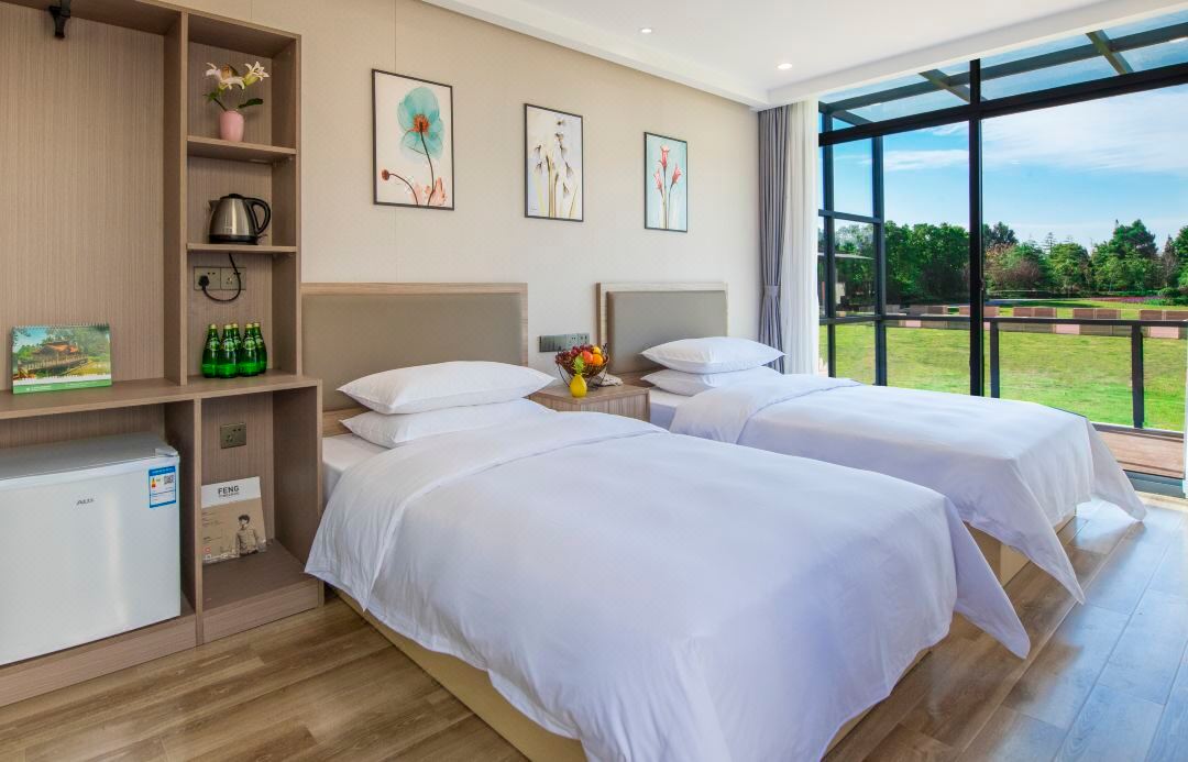 Wetland View Twin Room