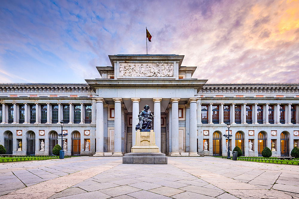 Madrid: Afternoon Prado Museum, walking tour and Flamenco show