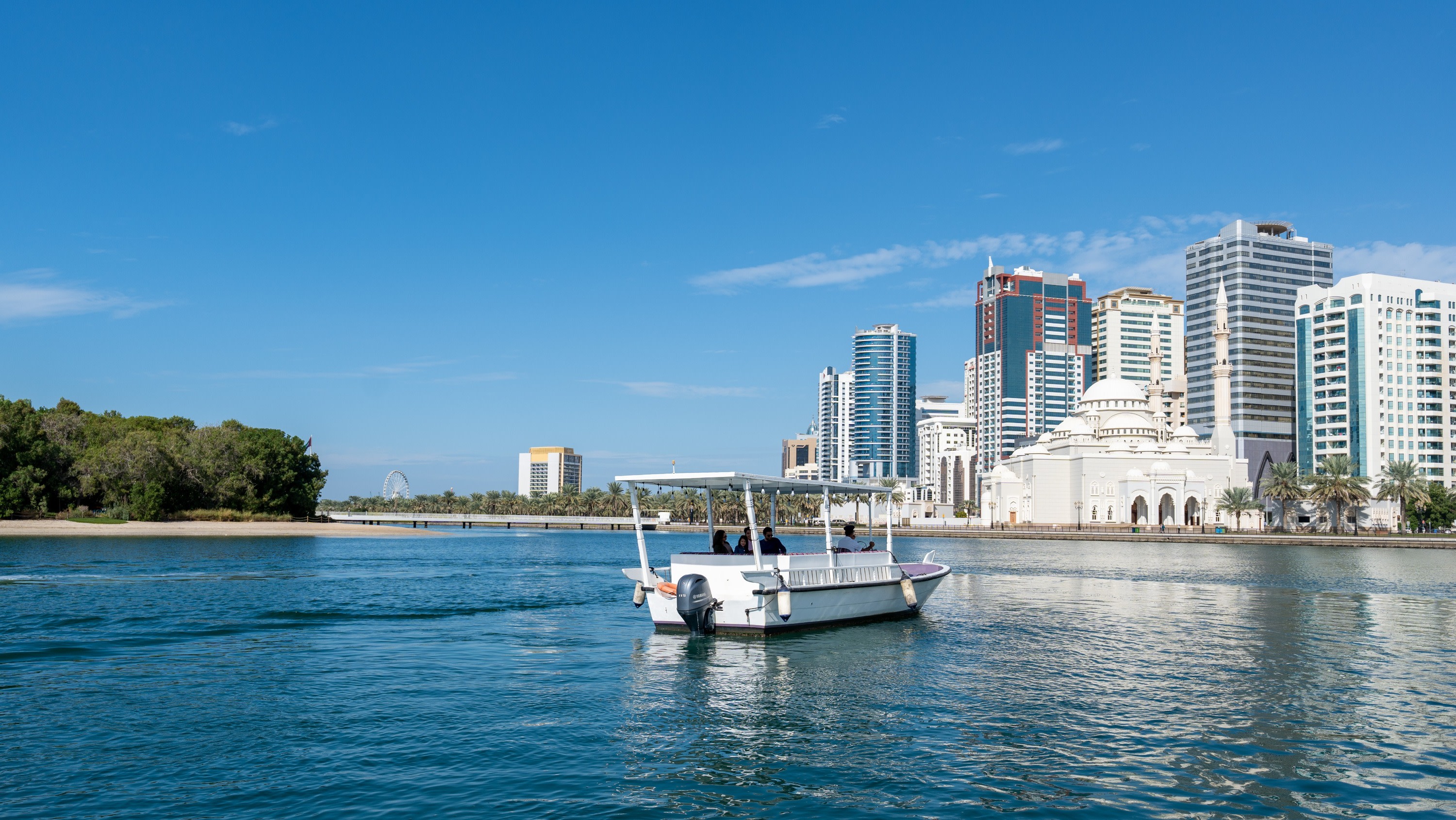 Private abra boat experience in Sharjah