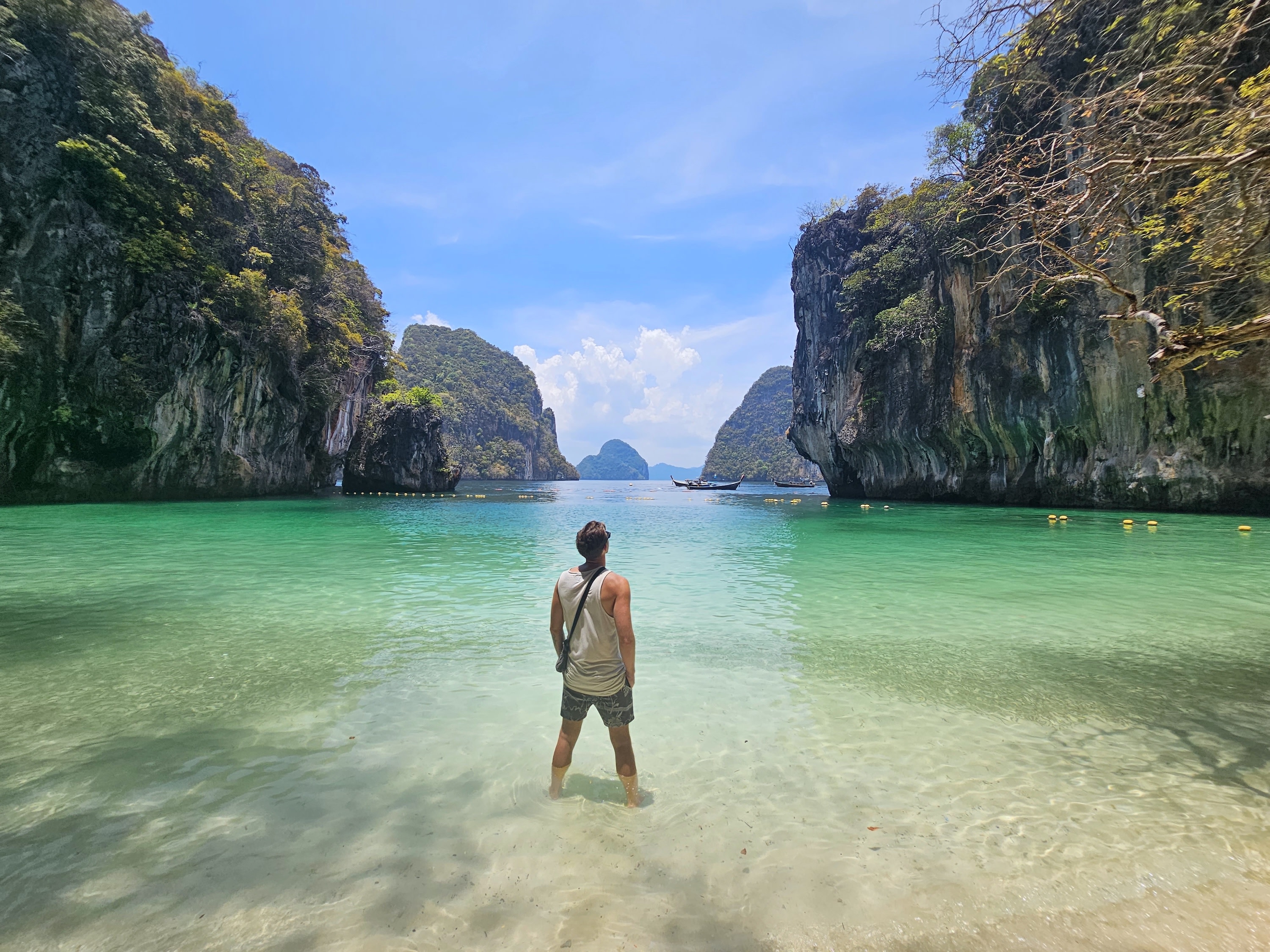Krabi Hong Island & Lao Lading Full-Day Speedboat Tour