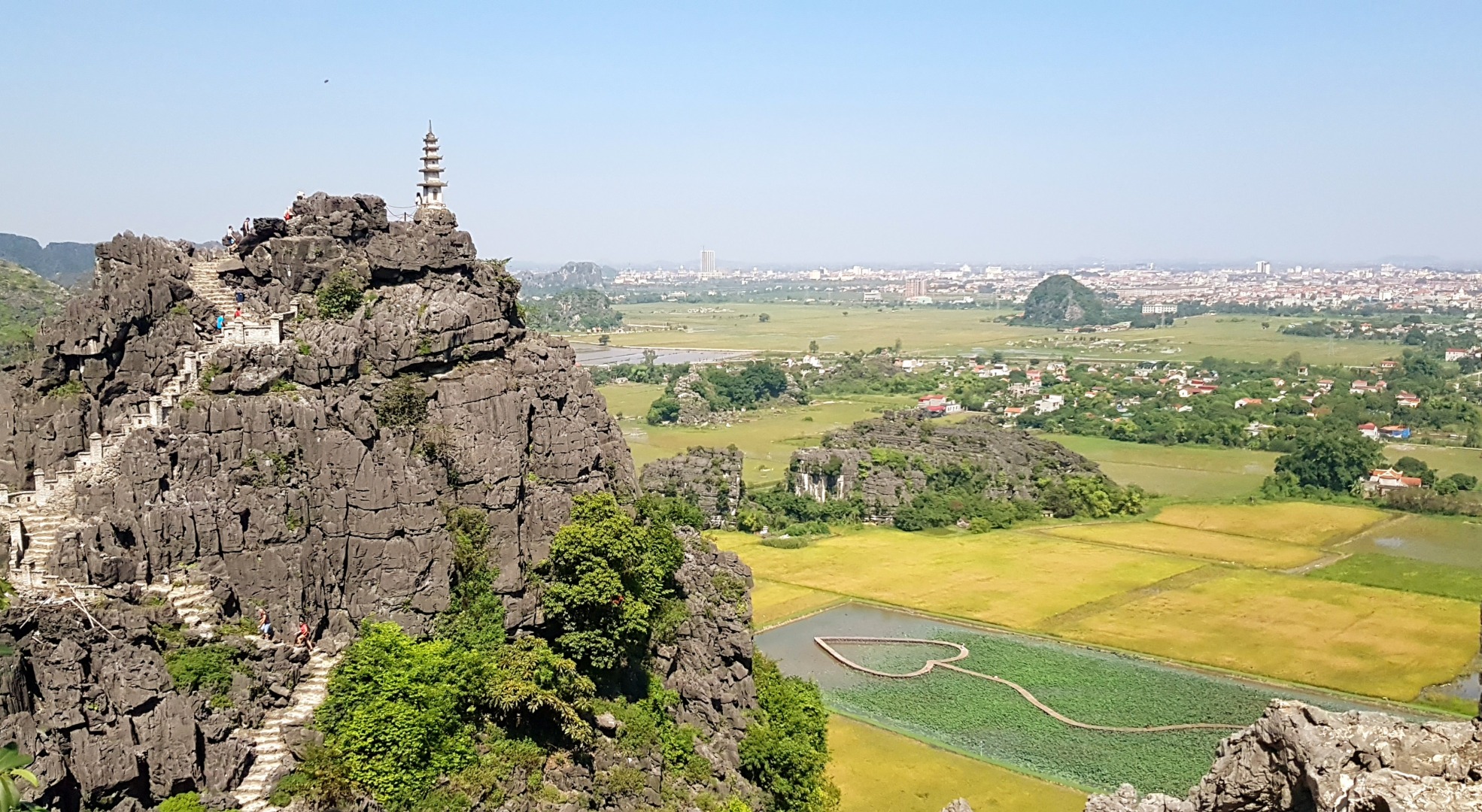 華閭縣 & 三古 & 越南網紅小長城Hang Mua一日遊（河內出發）