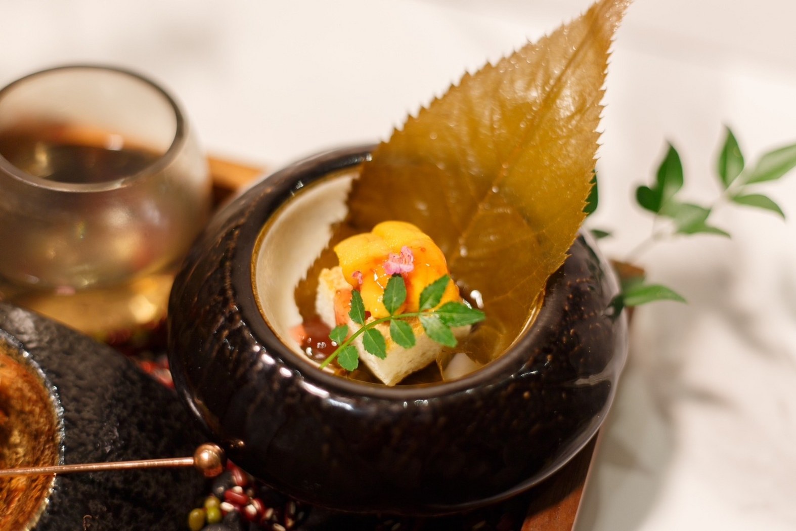 W Omakase Pradit Manutham