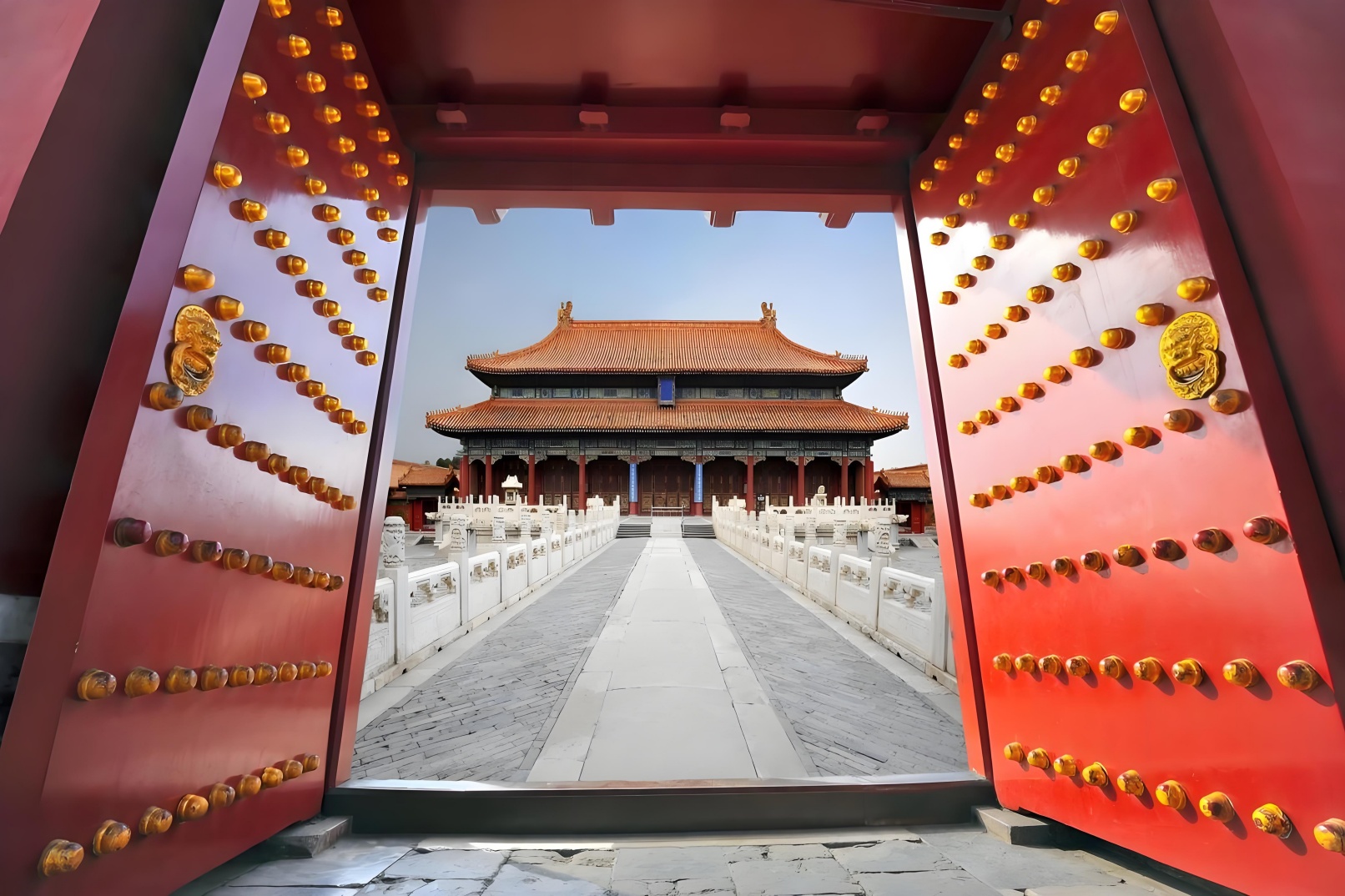 Visit Beijing, watch Peking Opera, eat roast duck, see giant pandas, and taste special food attractions