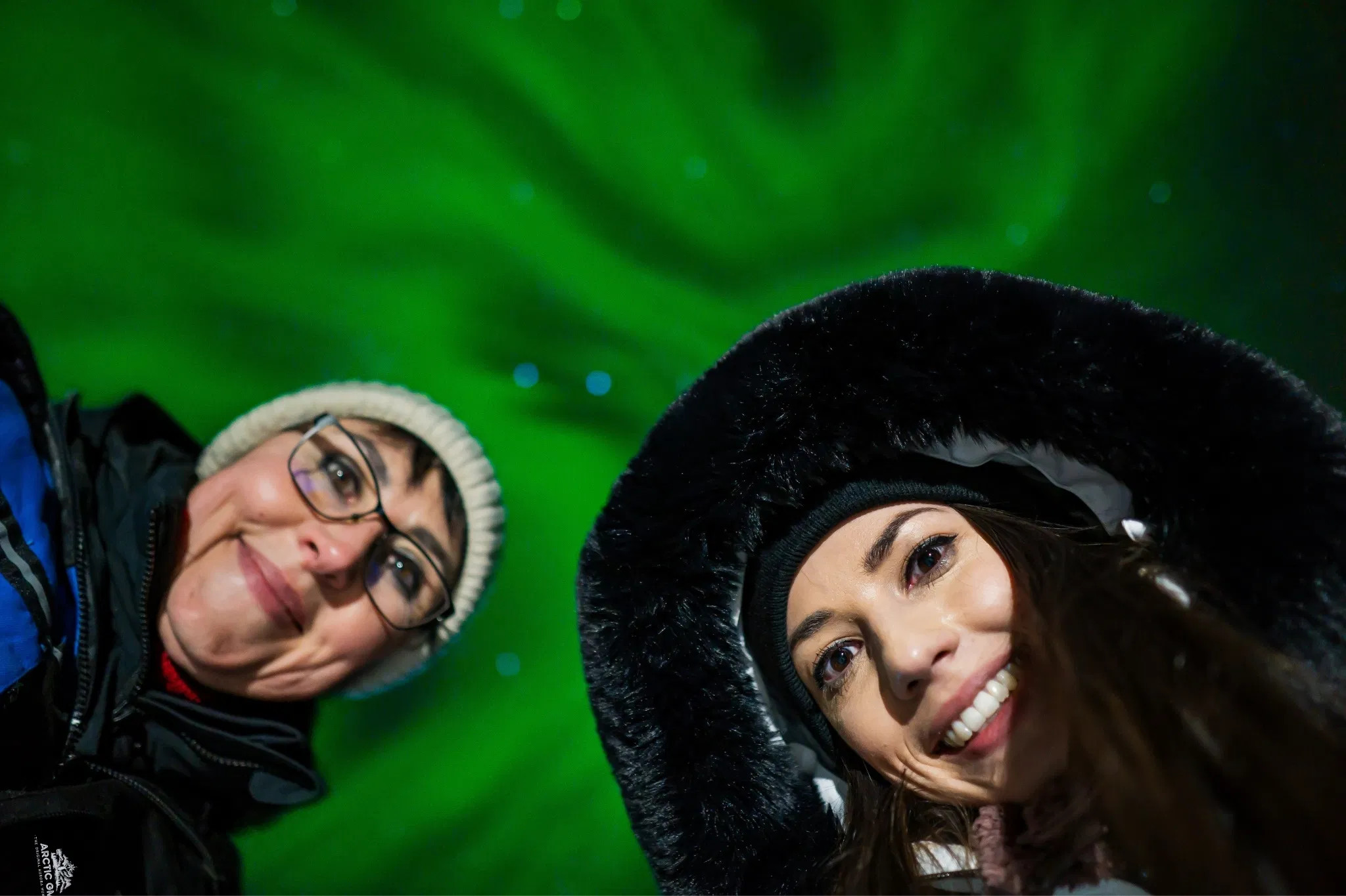 專業導遊即時追蹤天空動態，帶您舒適暢遊羅瓦涅米以外的地區。