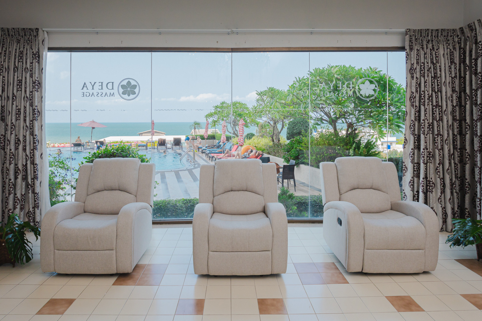 Deya Massage マッサージ（パタヤ / D Varee Jomtien Beach Hotel店）