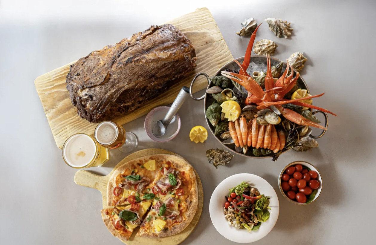 酒店自助餐 美食 派對聚會 公司活動 學校及教會 船河 會所 教堂 婚宴 親子 家庭 生日會 慶祝