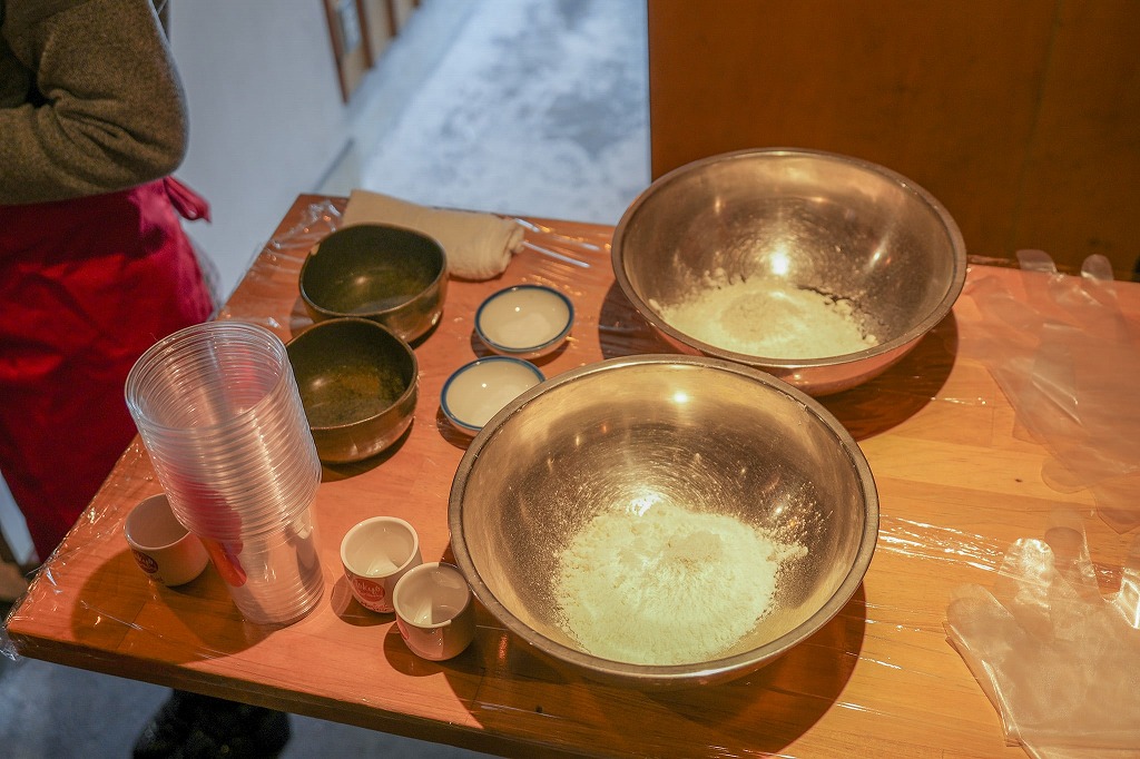 與專業廚師一起學習製作京都拉麵和煎餃