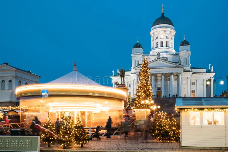 Private Helsinki City Tour with Authentic Sauna Experience