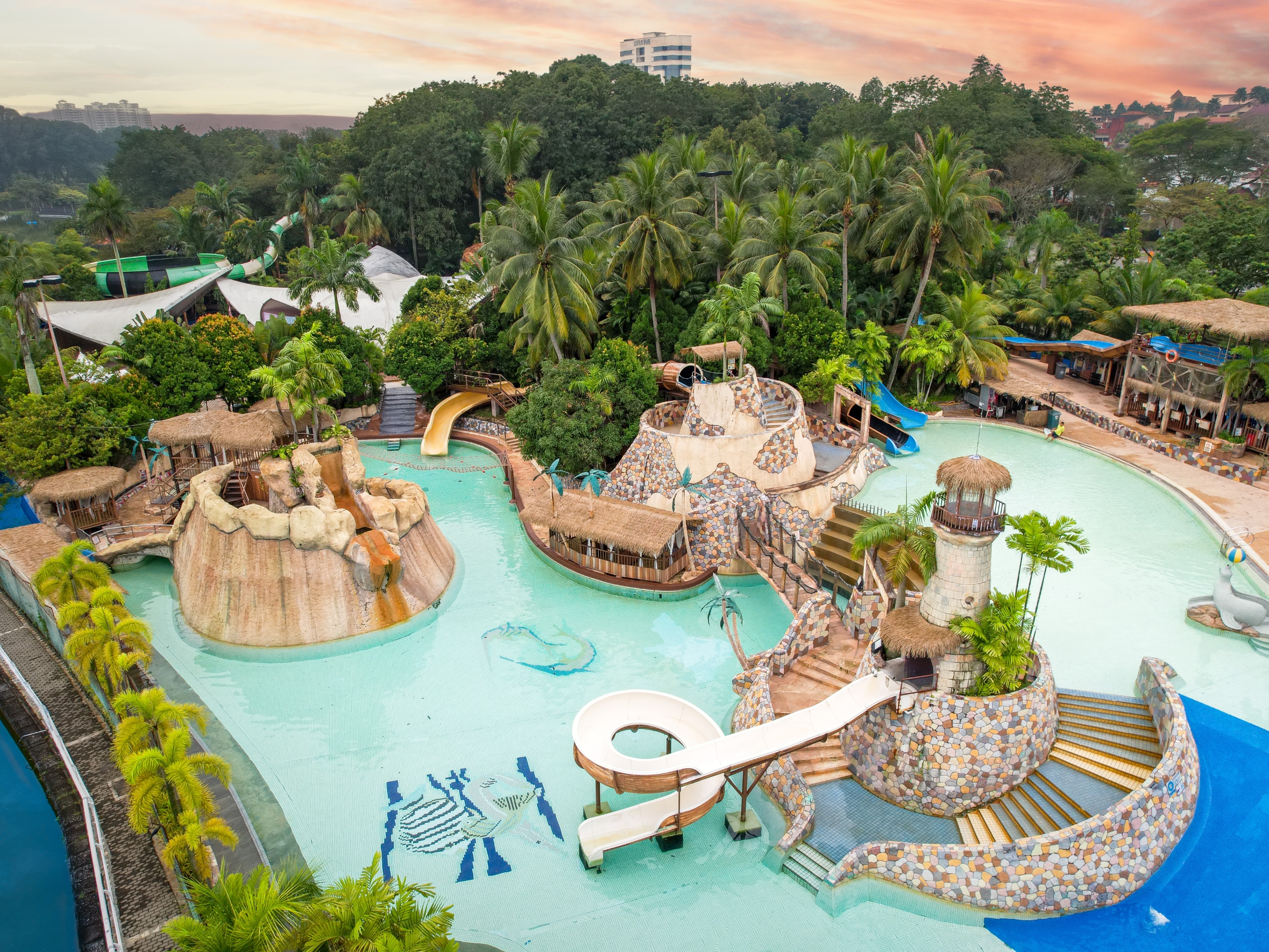 莎阿南 Wet World Water Park 水上樂園門票