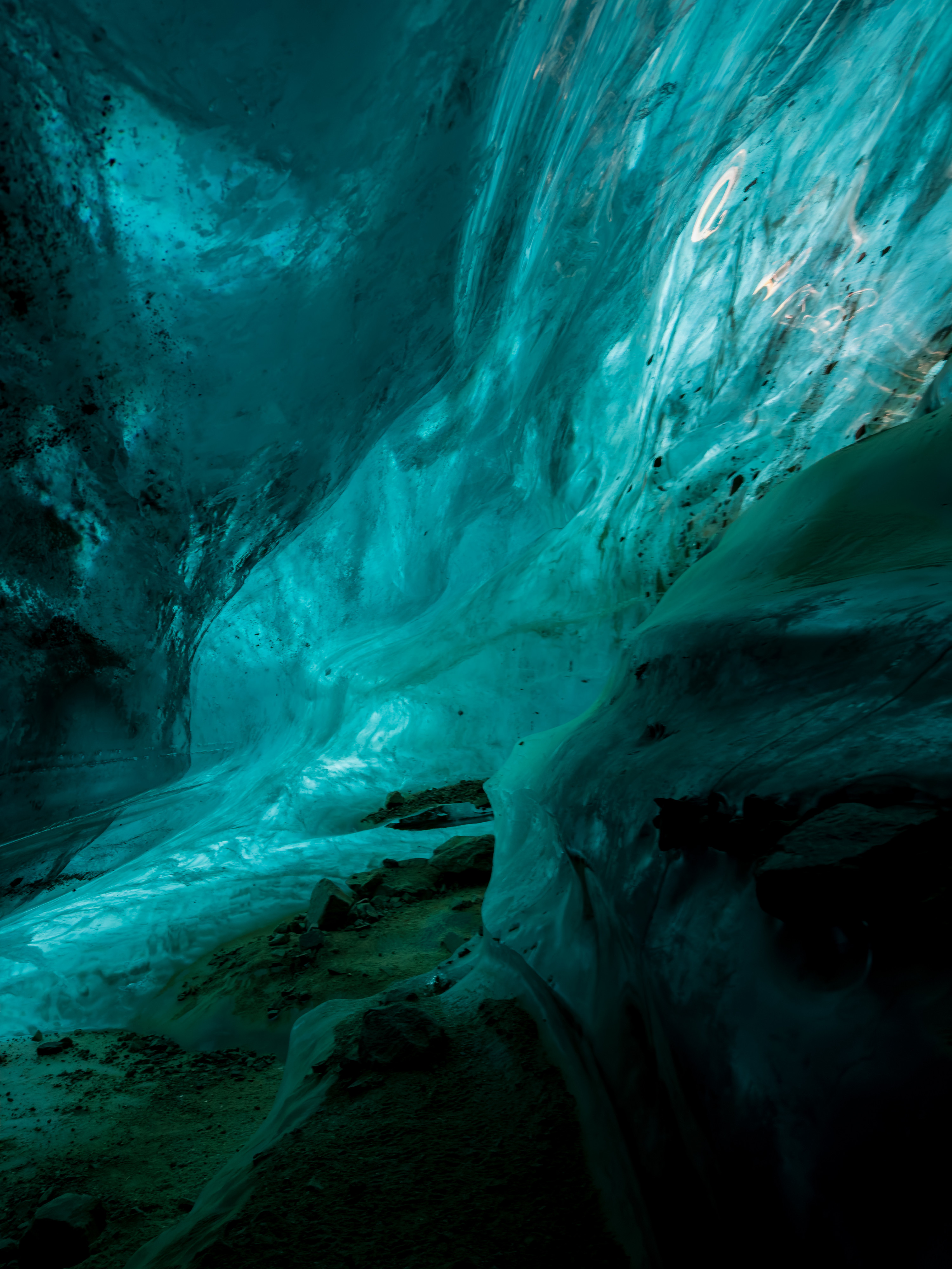 Almaty: Shymbulak & Medeu Bogdanovich Glacier Hiking Tour