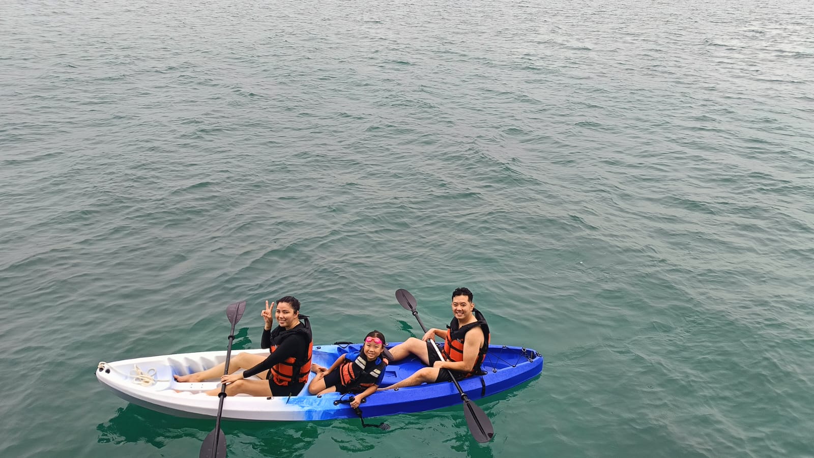 來趟浮潛之旅,探索民丹島的海底天堂,與充滿活力的海洋生態相遇 來趟浮潛之旅,探索民丹島的海底天堂,與充滿活力的海洋生態相遇