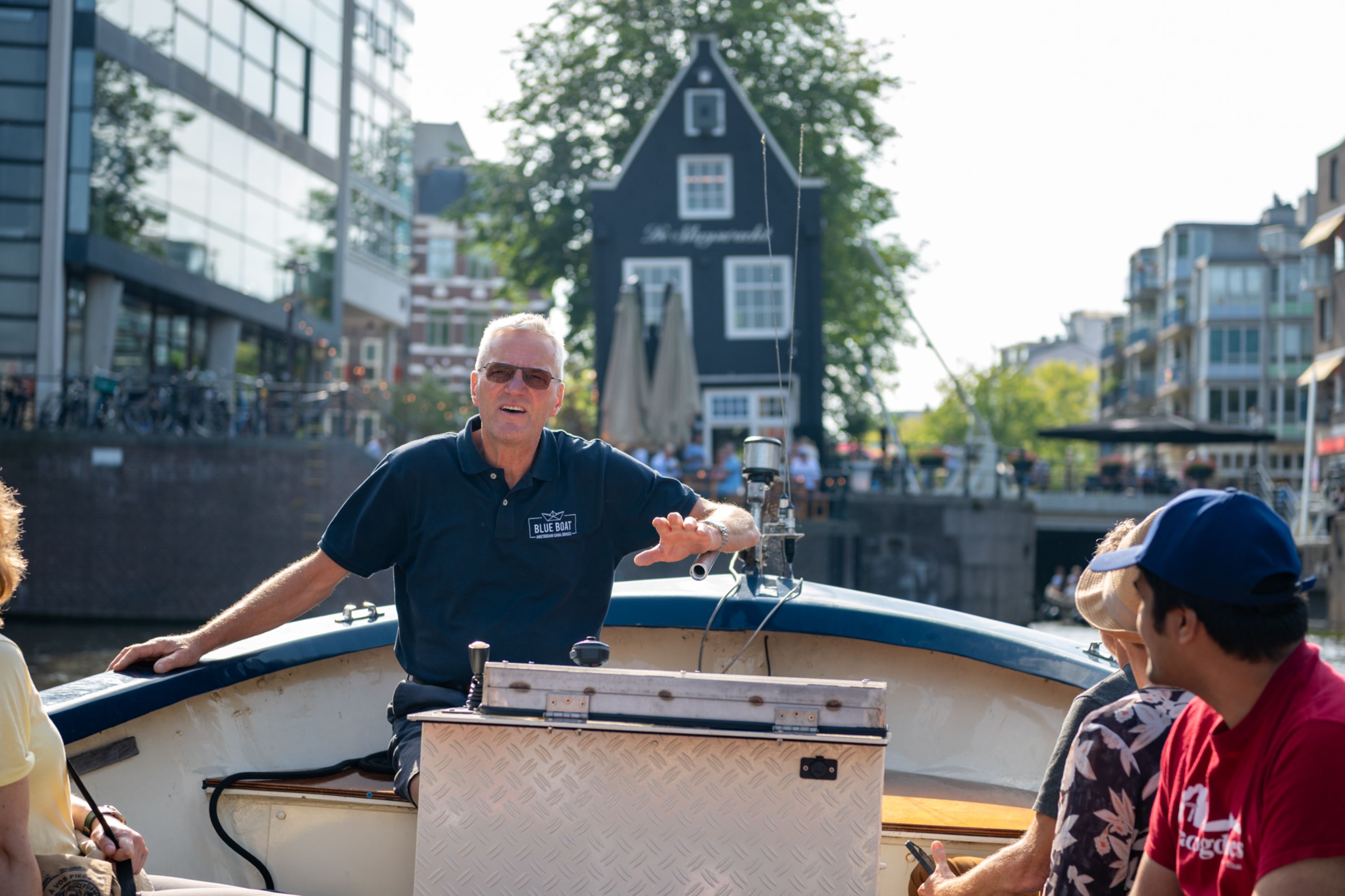 Open Boat Canal Cruise in Amsterdam 