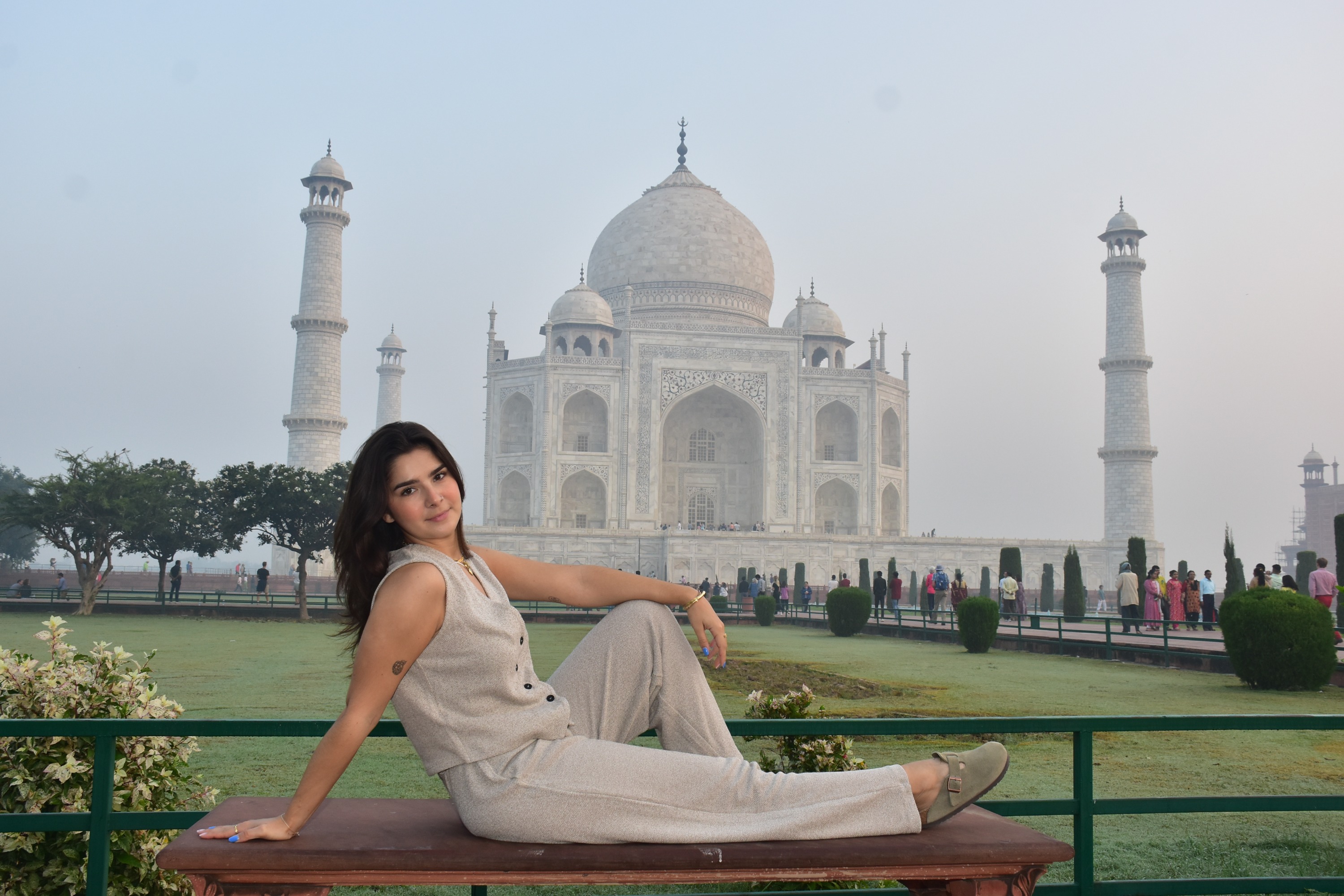 Taj Mahal Tour From Delhi By AC Car