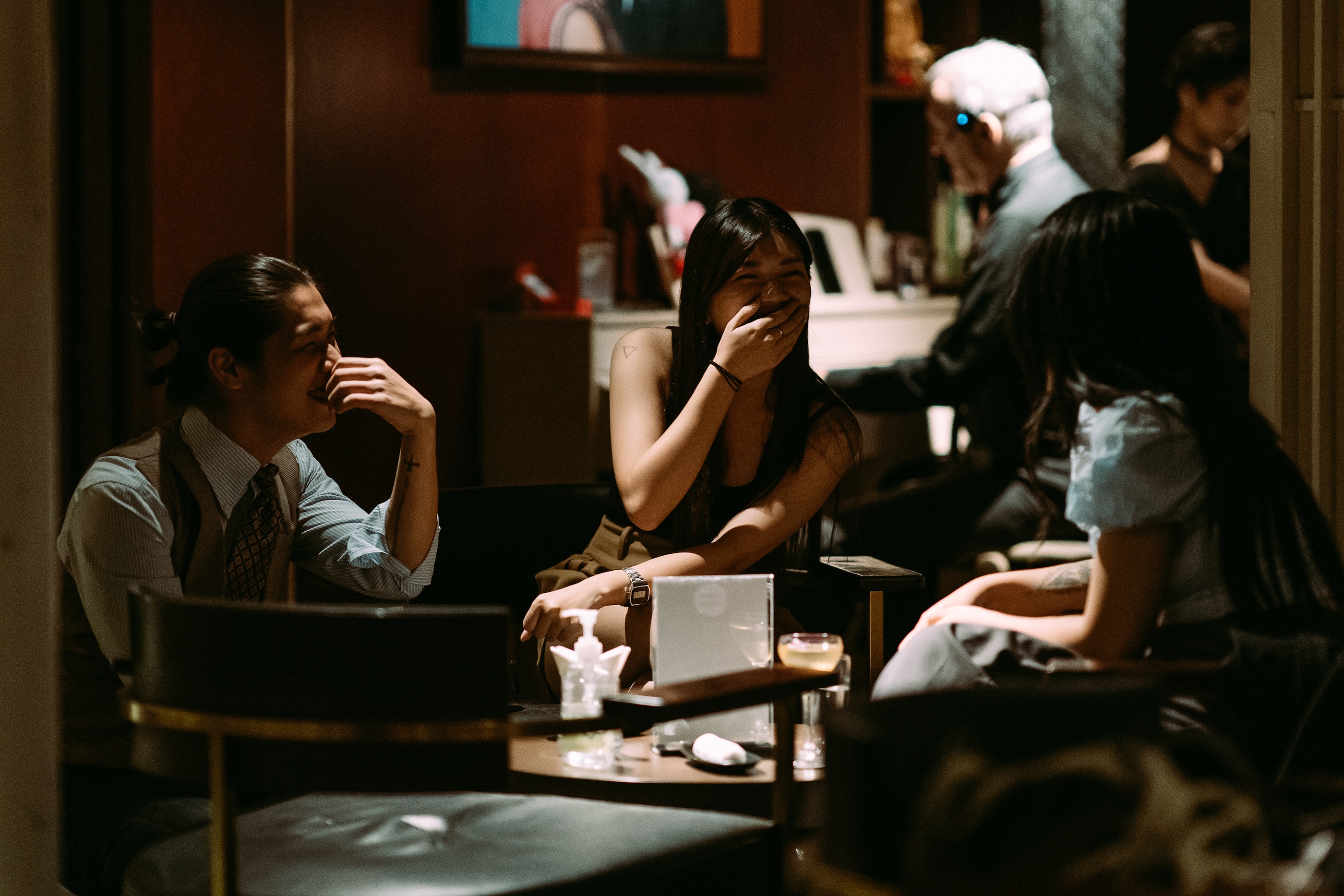 西貢兔子洞酒吧夜生活體驗 (Nightlife Experience At Speakeasy Bar - Rabbit Hole Saigon)