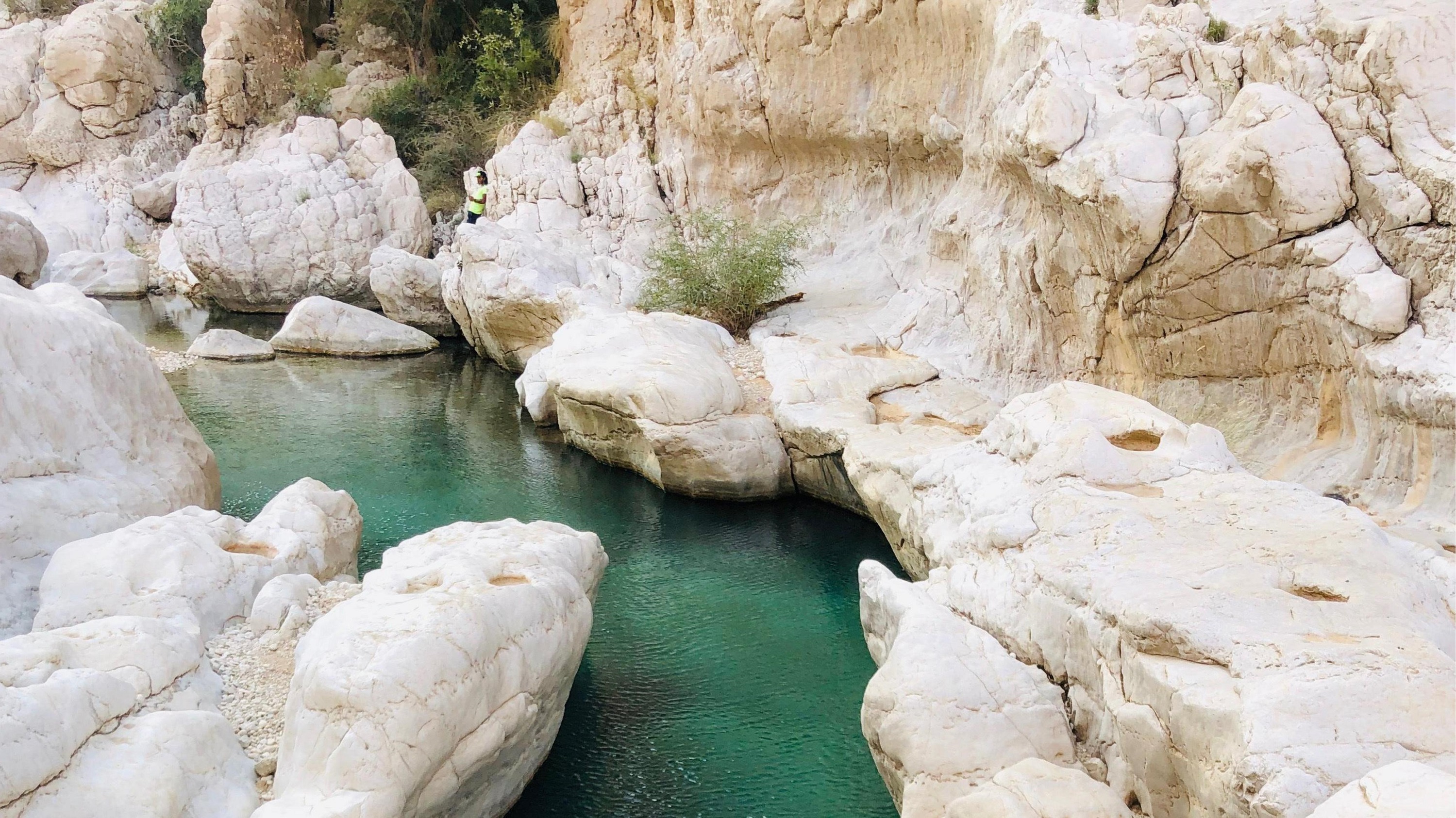 Private Tours Wadi Shab & Bimmah Sinkhole