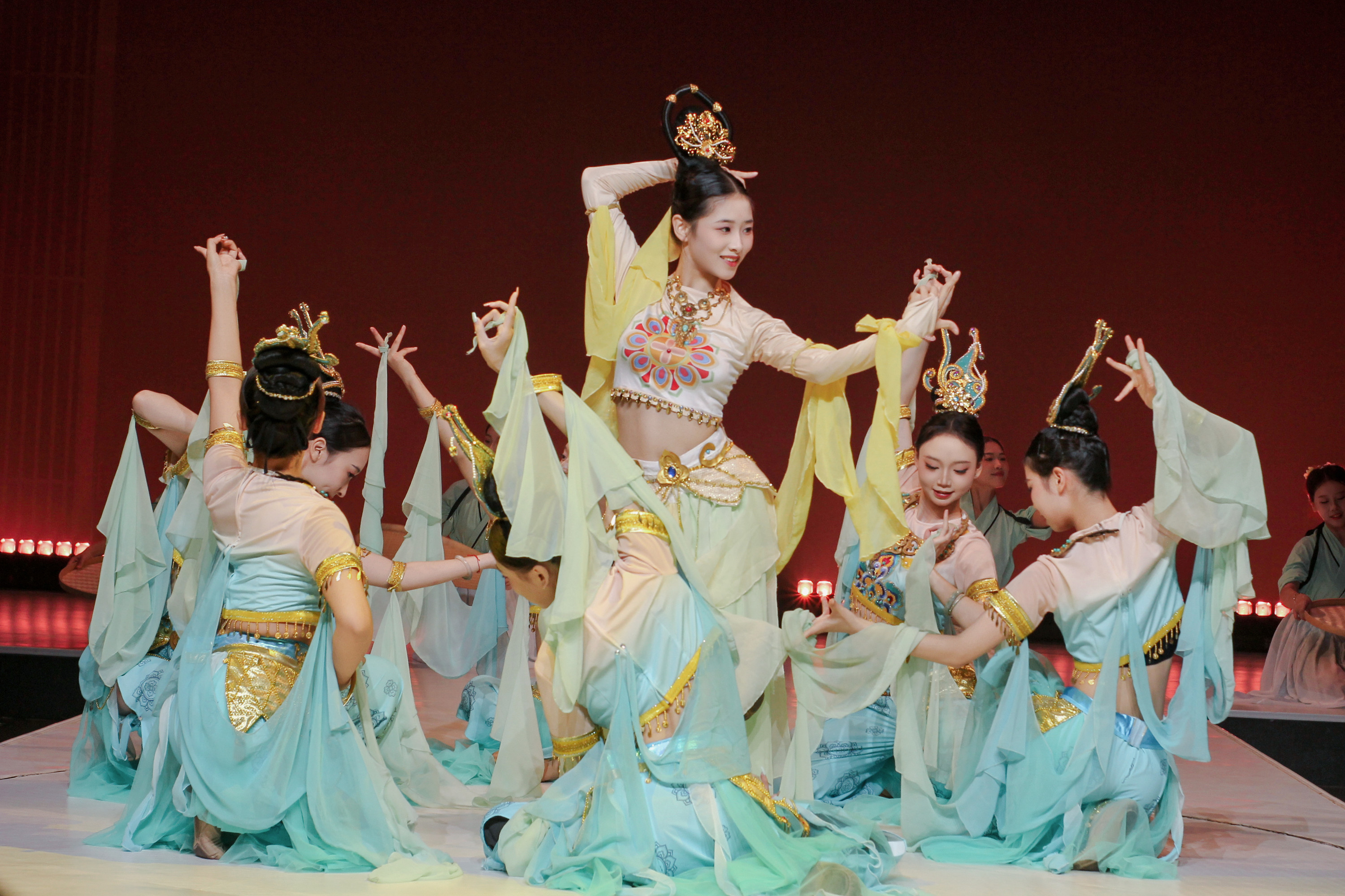 Yibin Twenty-Four Banquet • Immersive Palace Banquet